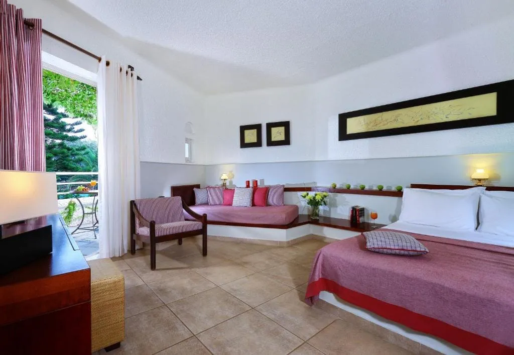 Economy Room