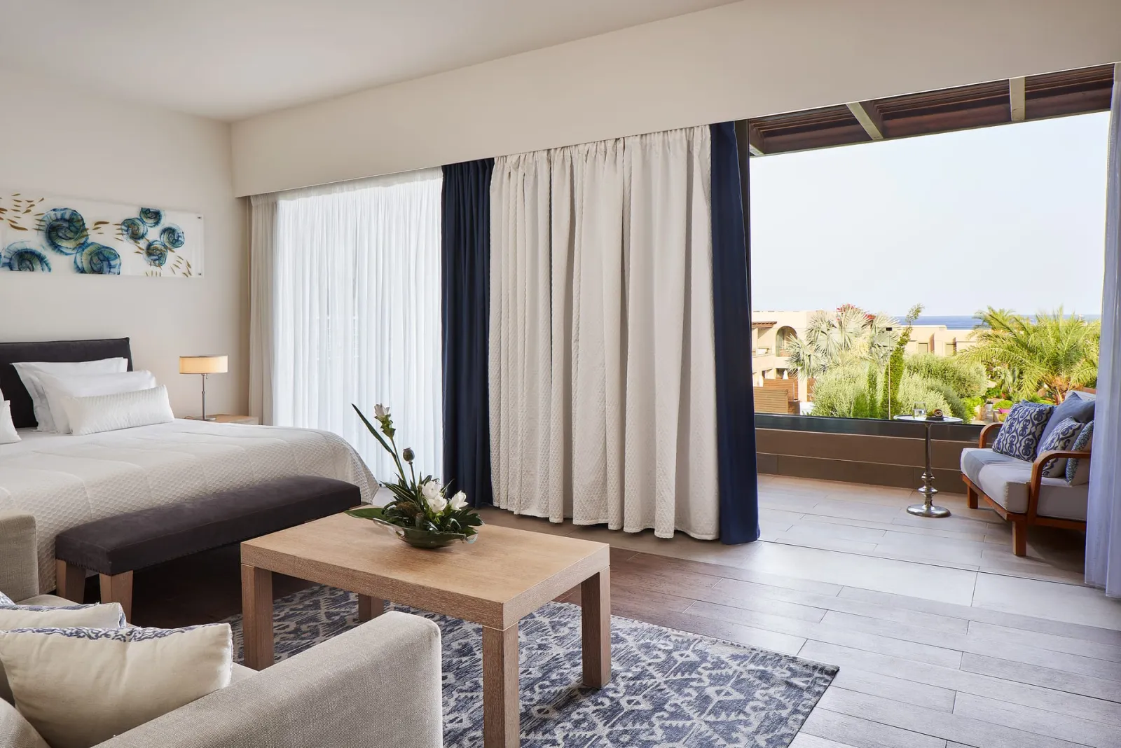 Honeymoon Suite