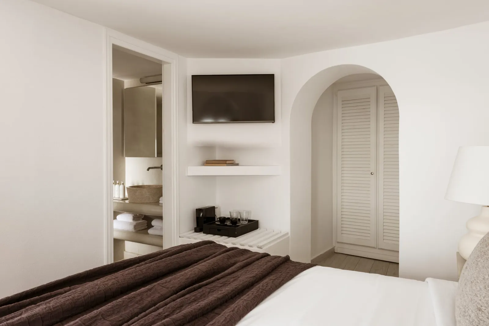 Deluxe Double - Side Sea View
