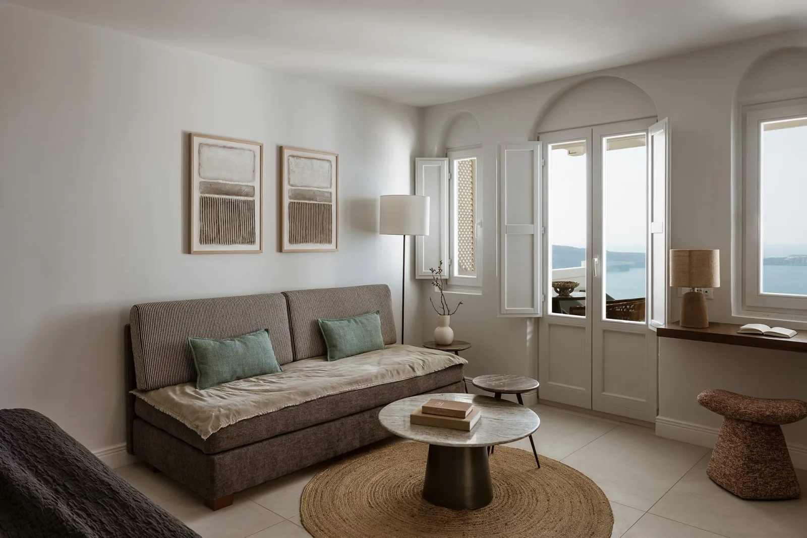 HONEYMOON SUITE - Panoramic Caldera & Volcano Sea View - Private Balcony and Outdoor Tub