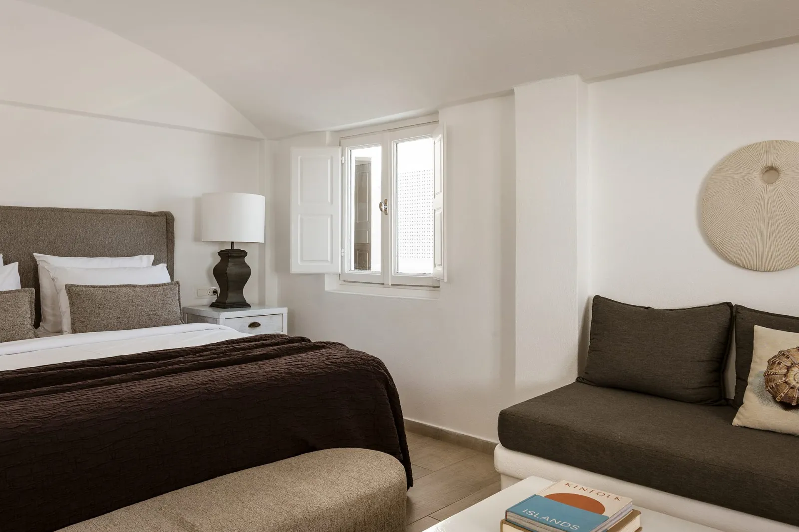 EXECUTIVE SUITE - Panoramic Caldera & Volcano Sea View - Private Use Deck - Private Outdoor Plunge Pool