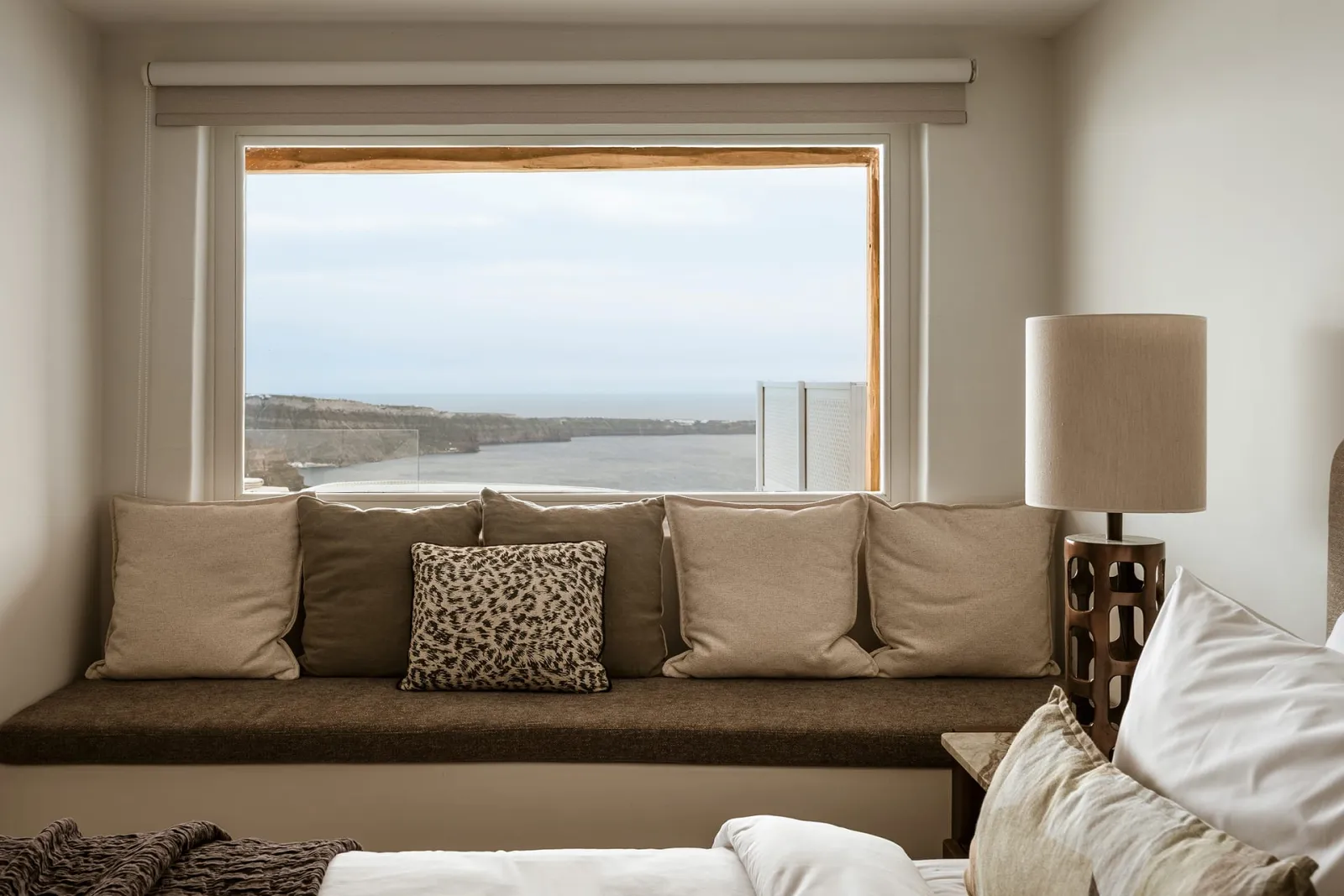 GRAND SUITE - Panoramic Caldera & Volcano Sea View - Private Terrace with Outdoor Plunge Pool