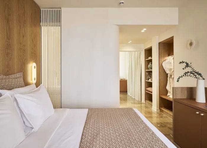 Μythica Two Bedroom Family Suite