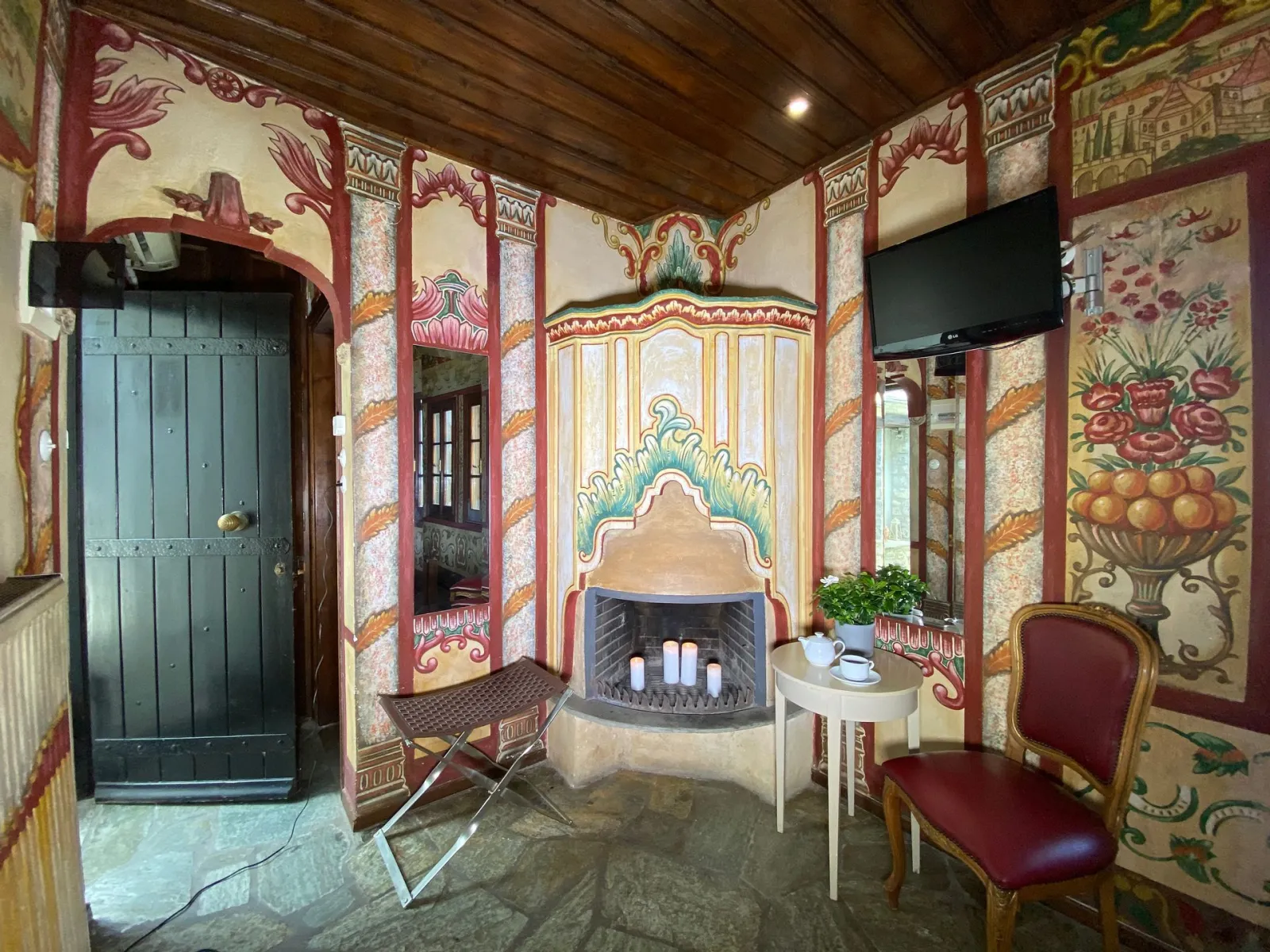 Double with Fireplace