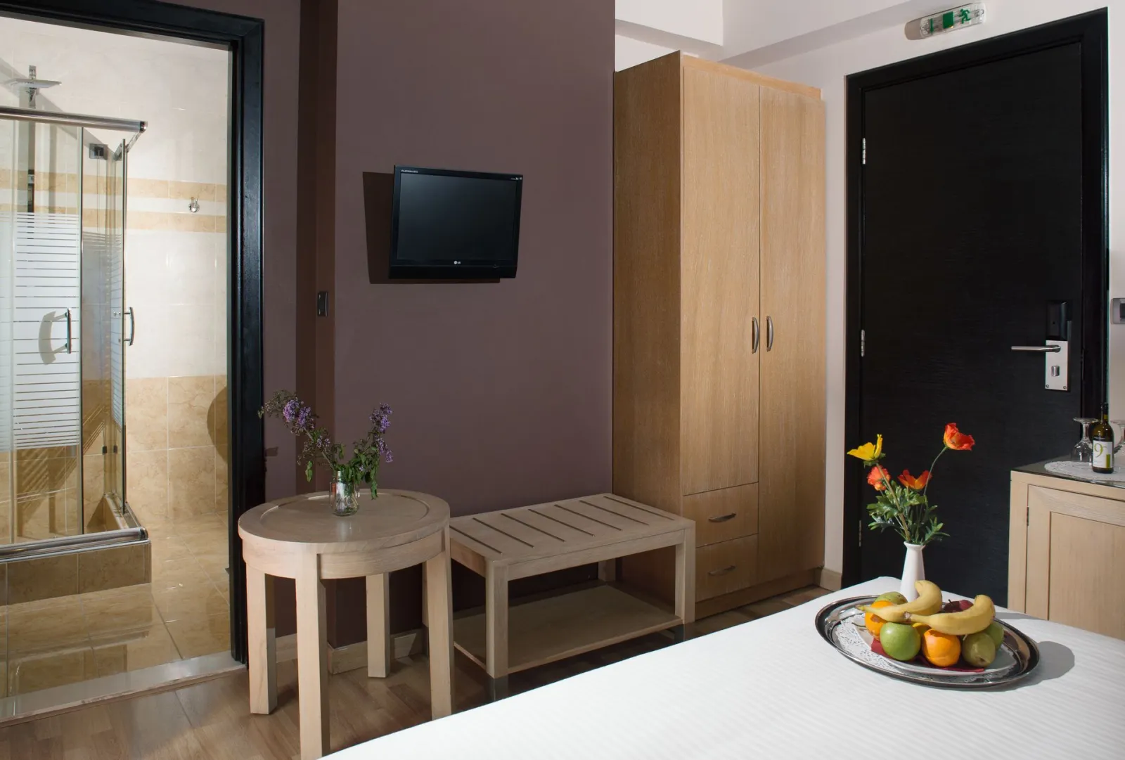 Economy Room