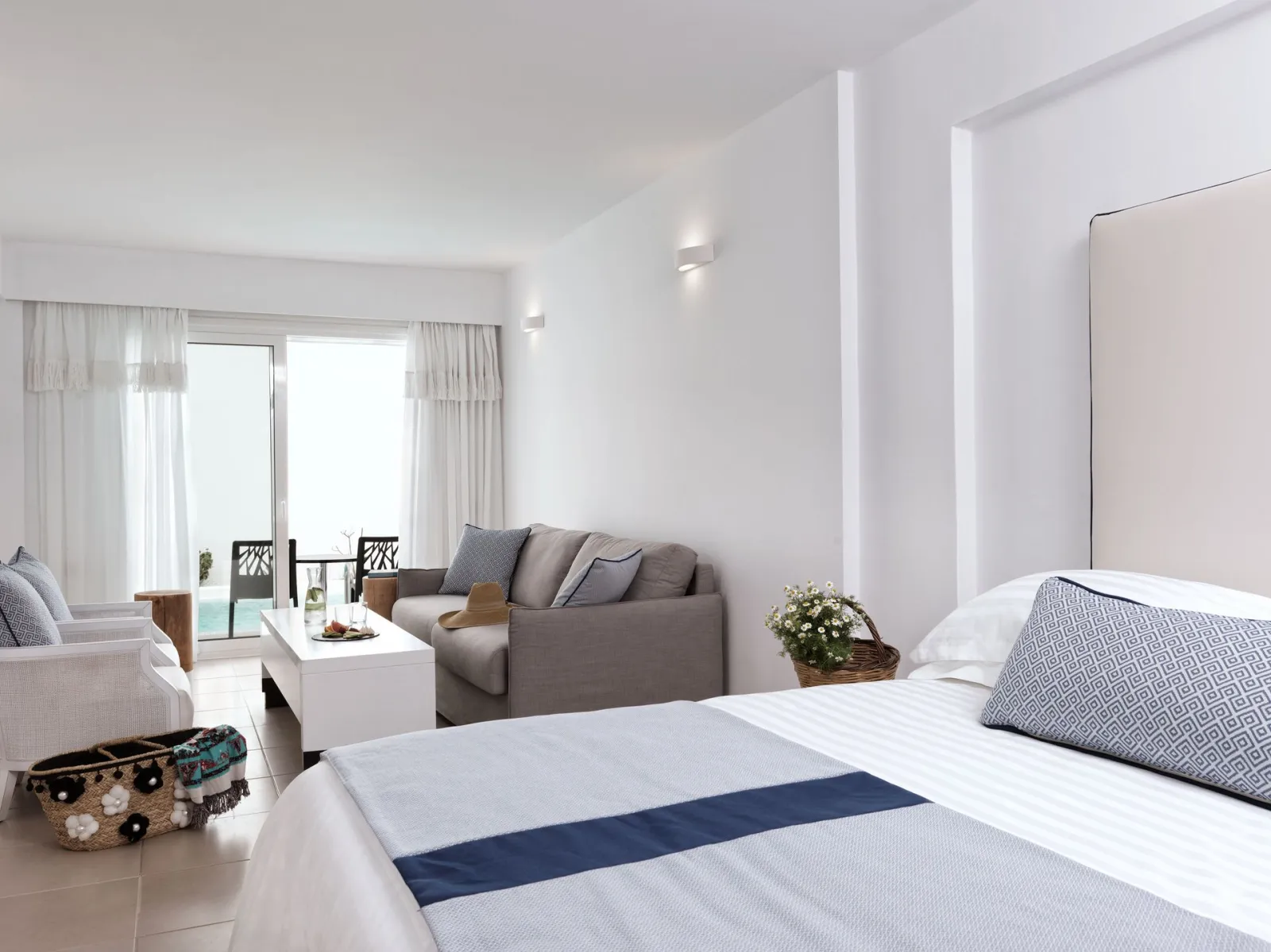 Junior Suite with Shared Swimming Pool