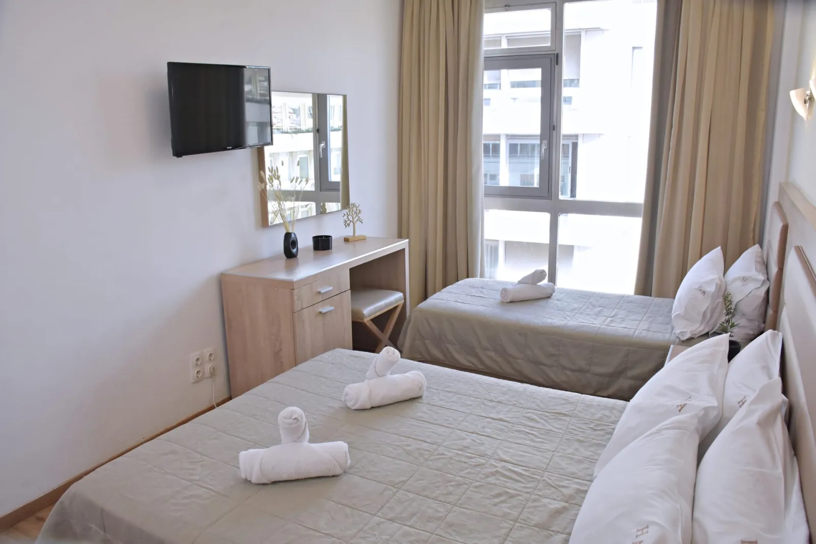 Superior Twin/Double with Extra Bed
