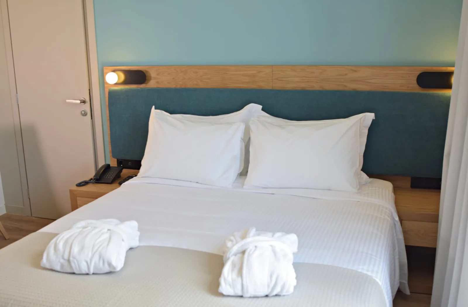 Superior Double Room with Balcony