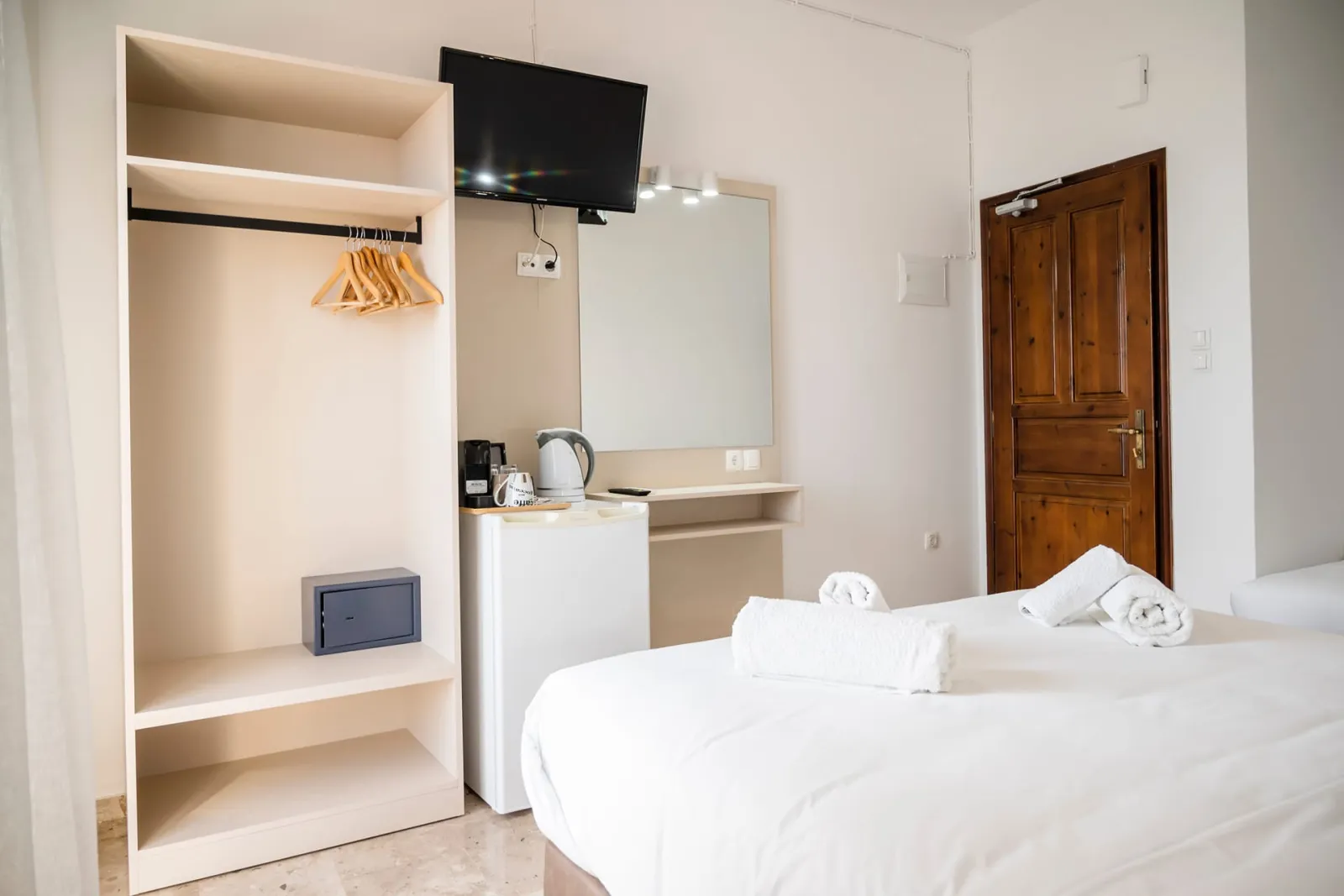 Triple Sea View Room