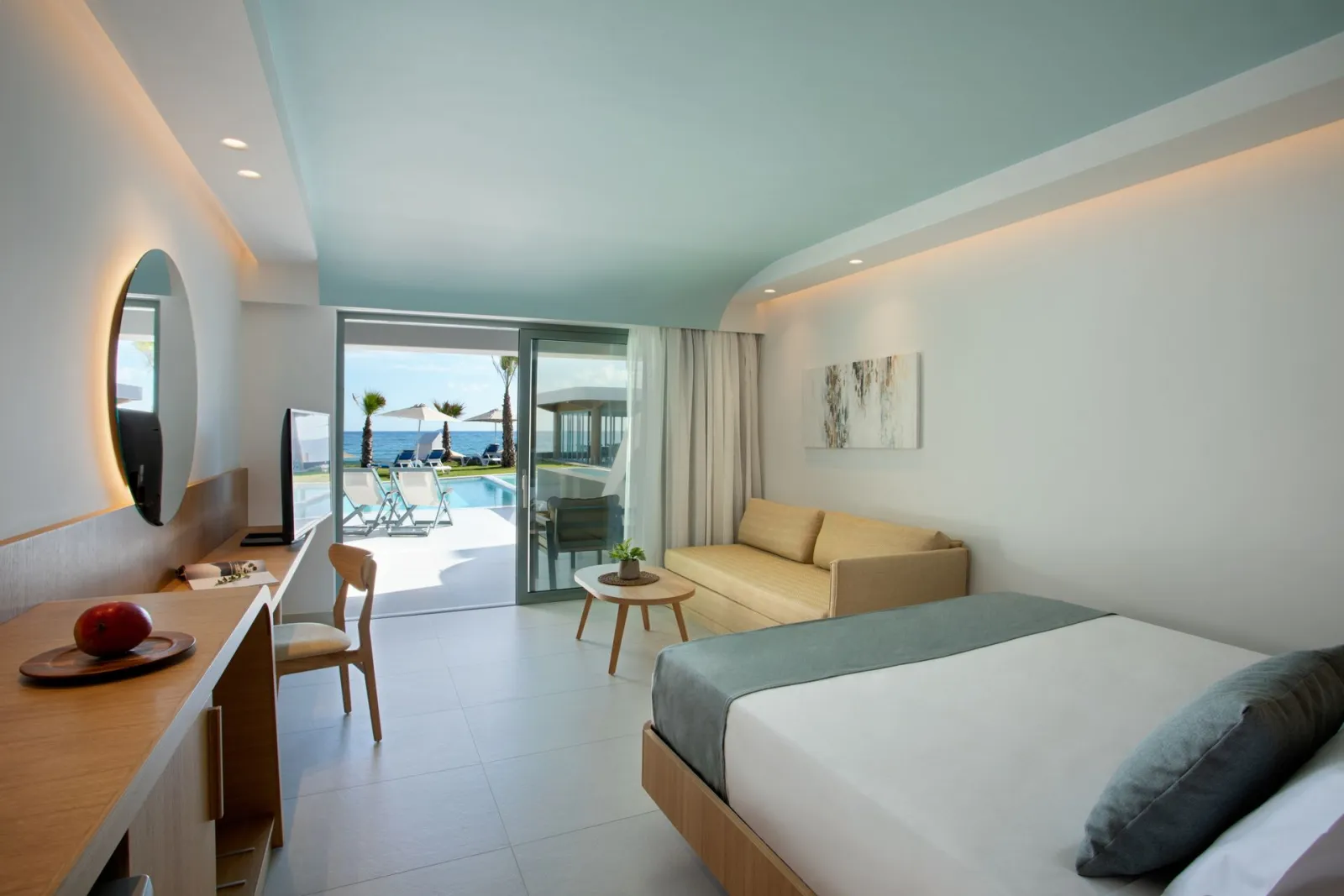 Bungalow Beach Front with Individual Pool