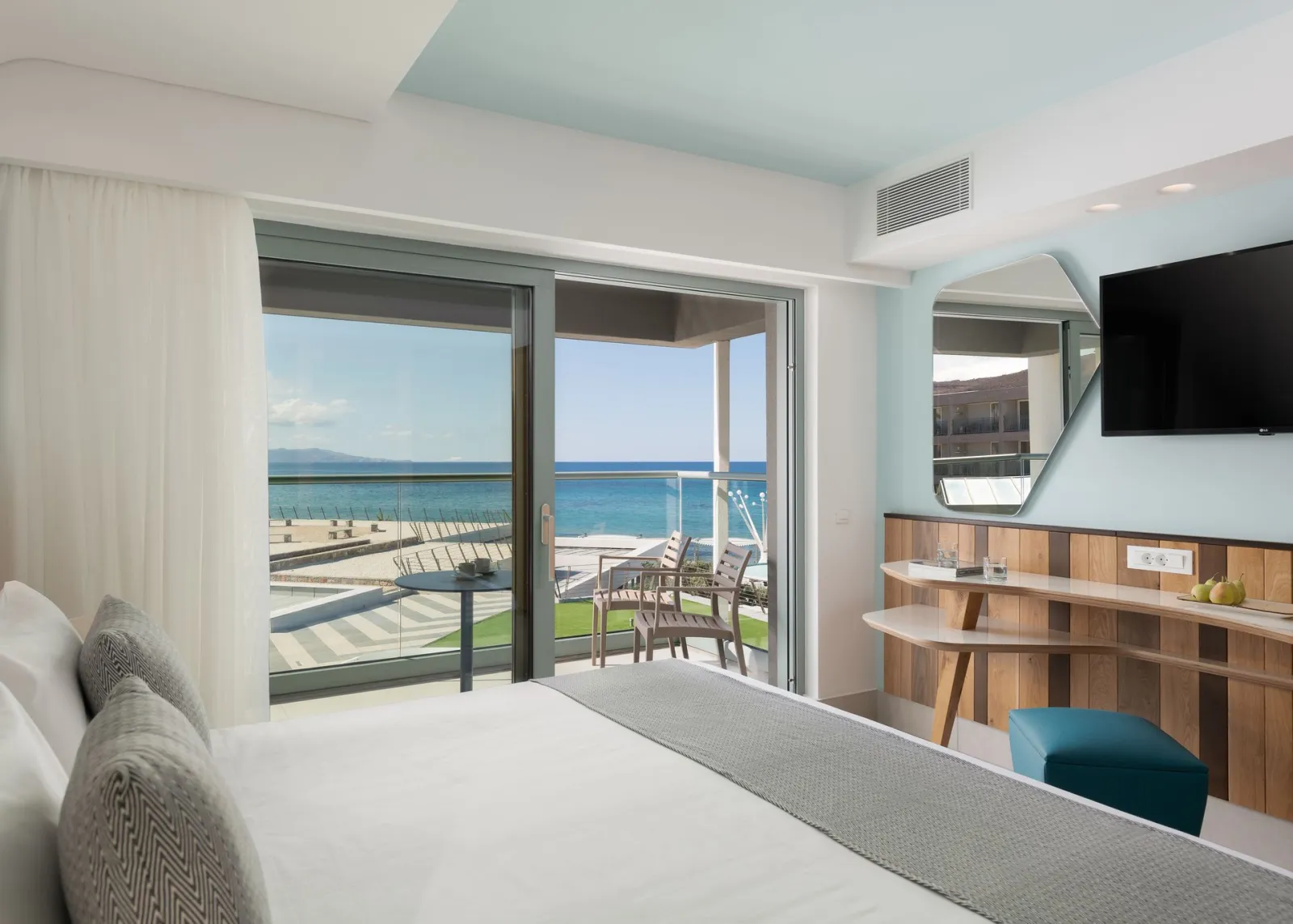 Family 4 Bedded Sea View