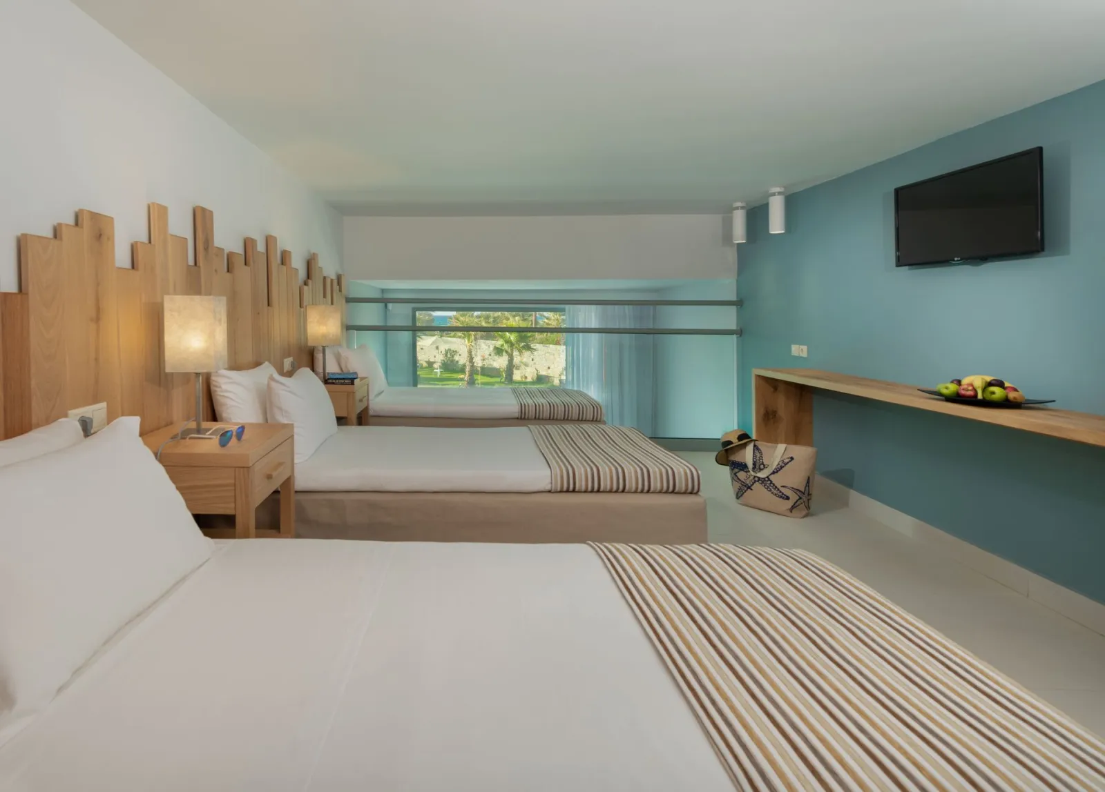 Family Maisonette Apartment 5 Bedded Individual Pool