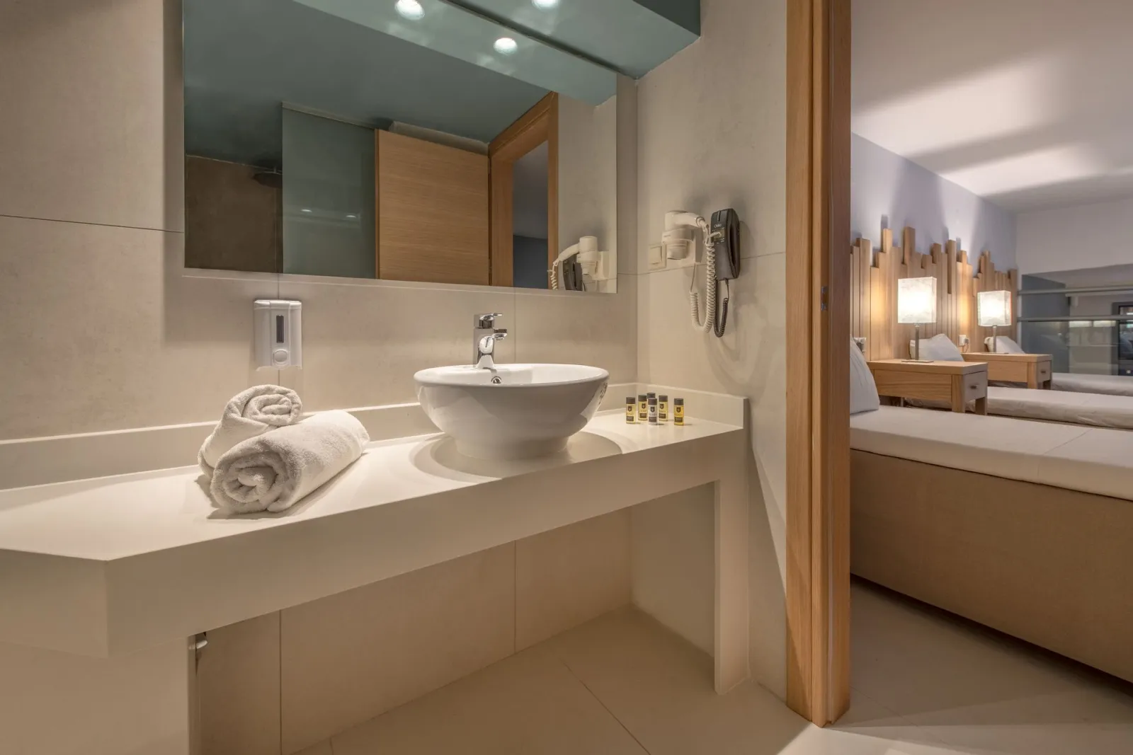 Family Maisonette Apartment 5 Bedded Individual Pool