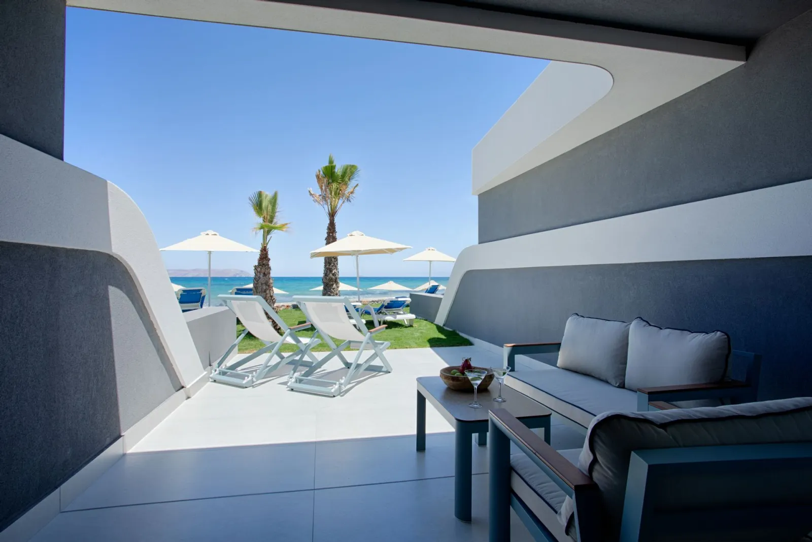Superior Beach Front Bungalow