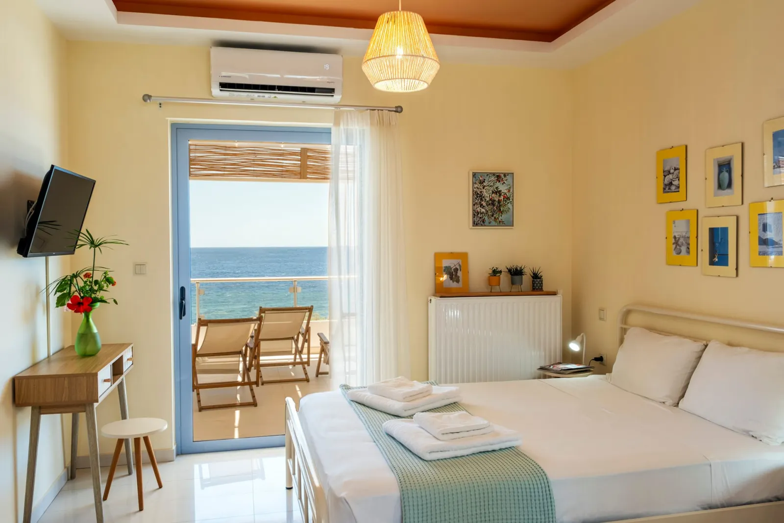 ARIS APARTMENT