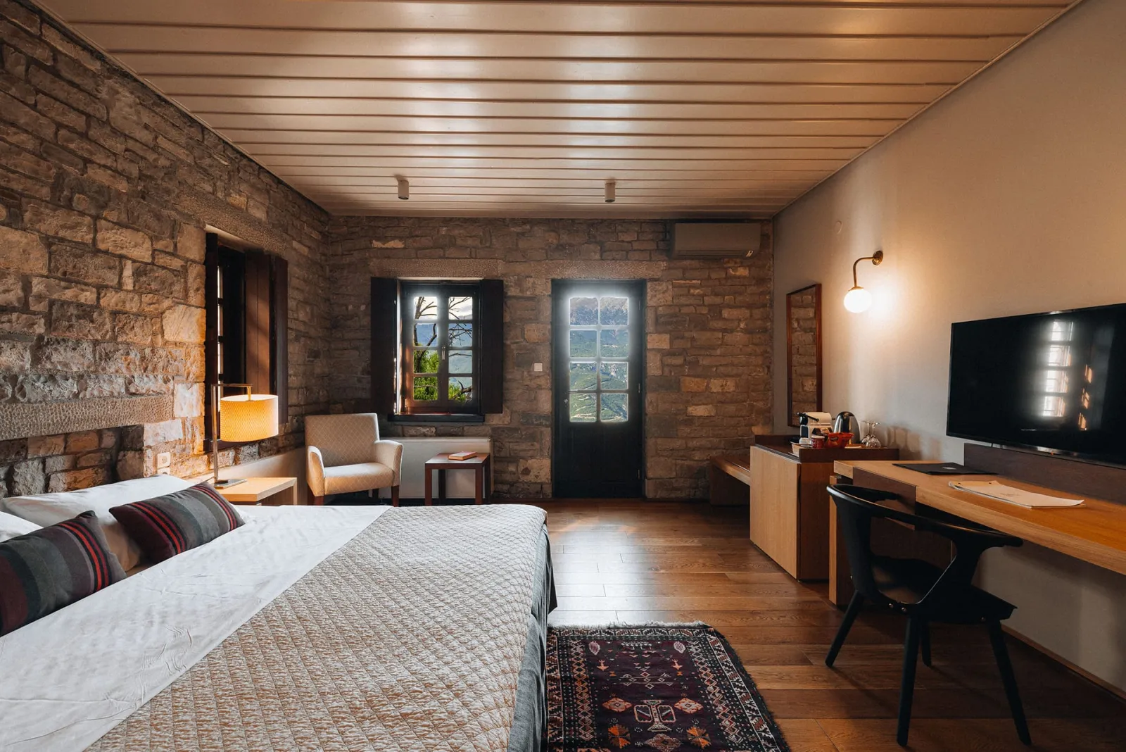 Exclusive Offer! Upgrade your Double Aristi stay