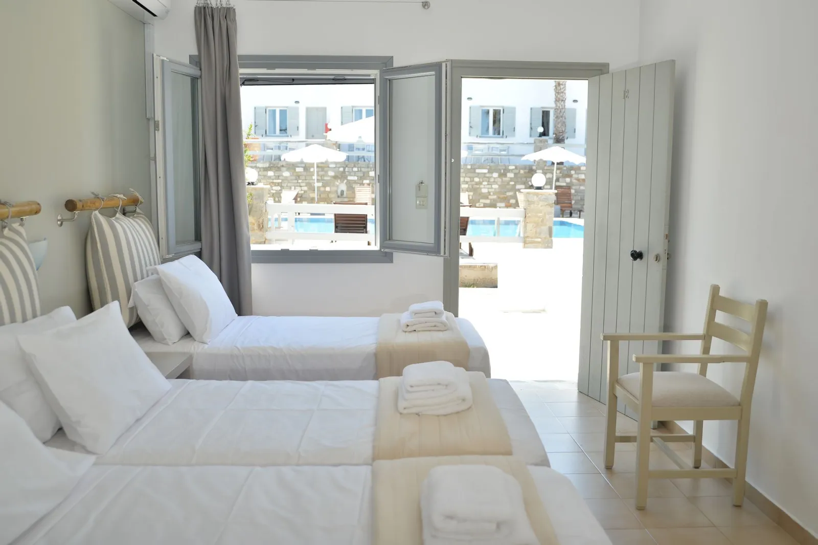 Superior Friends & Family Triple Room