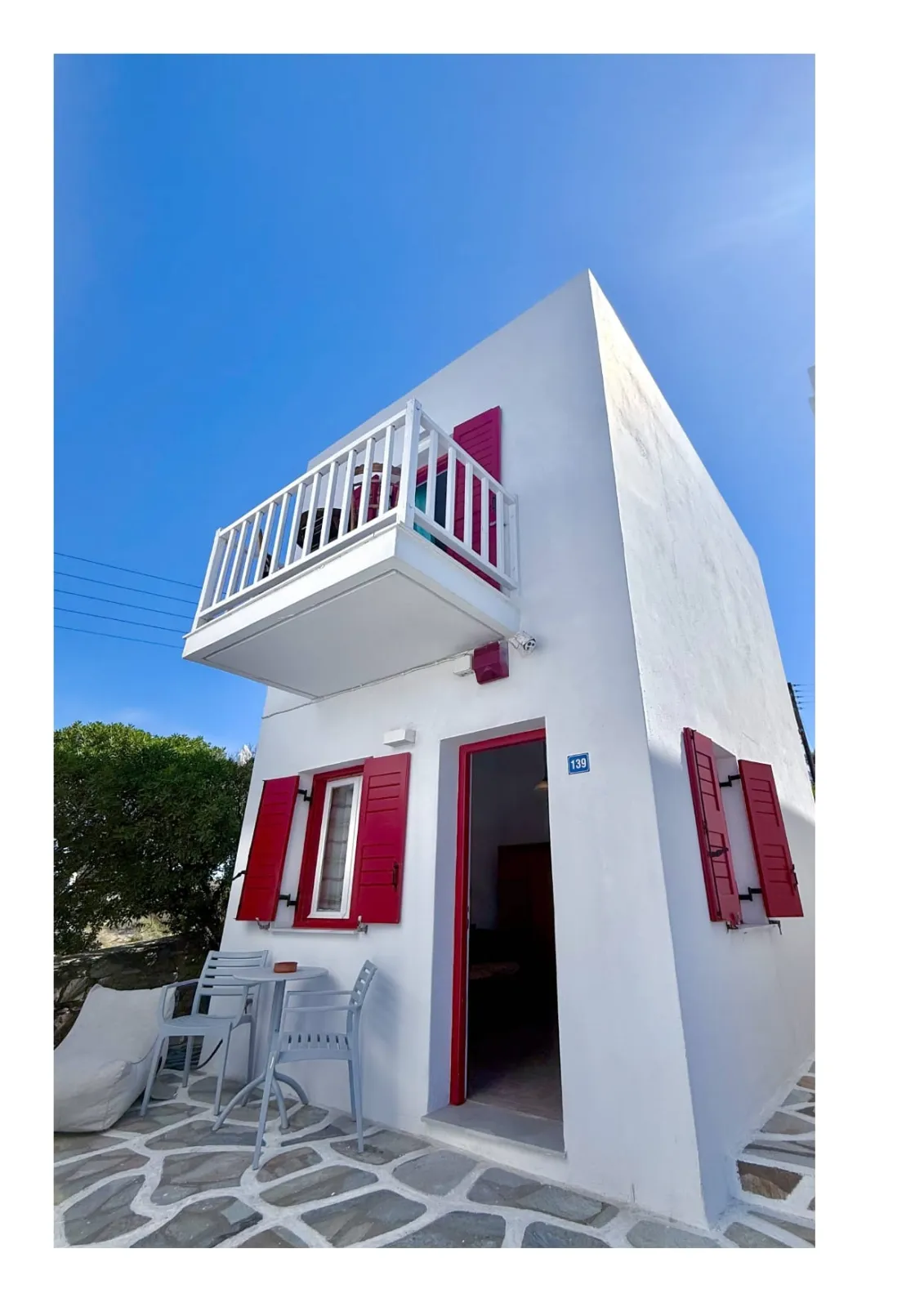 Maisonette by the pool side