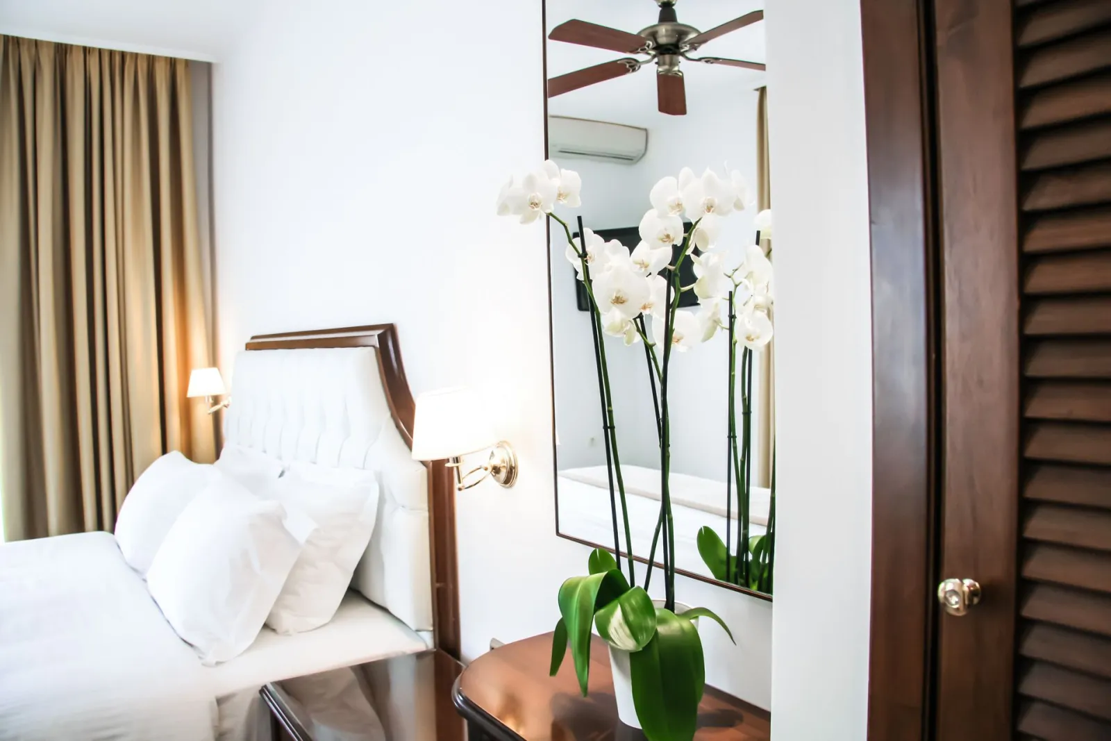 Standard Double Room | Bouboulinas Museum View