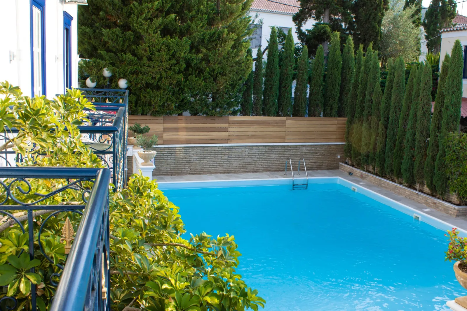 Standard Double Room | Pool View