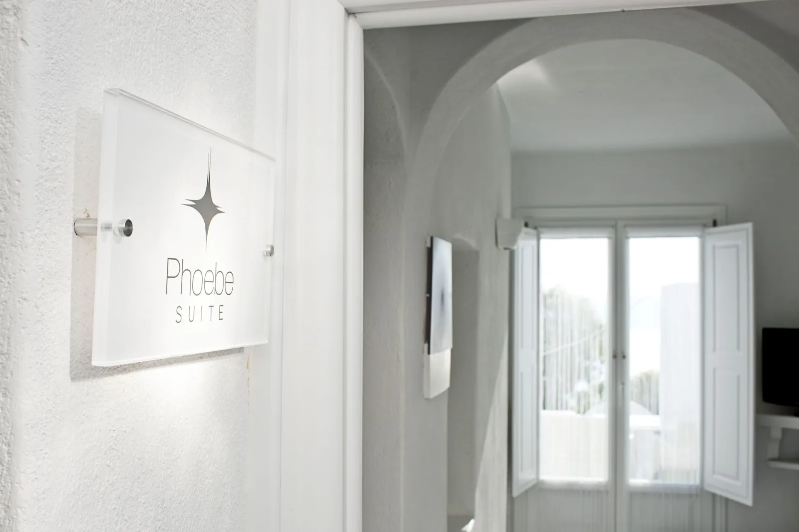 Phoebe Suite