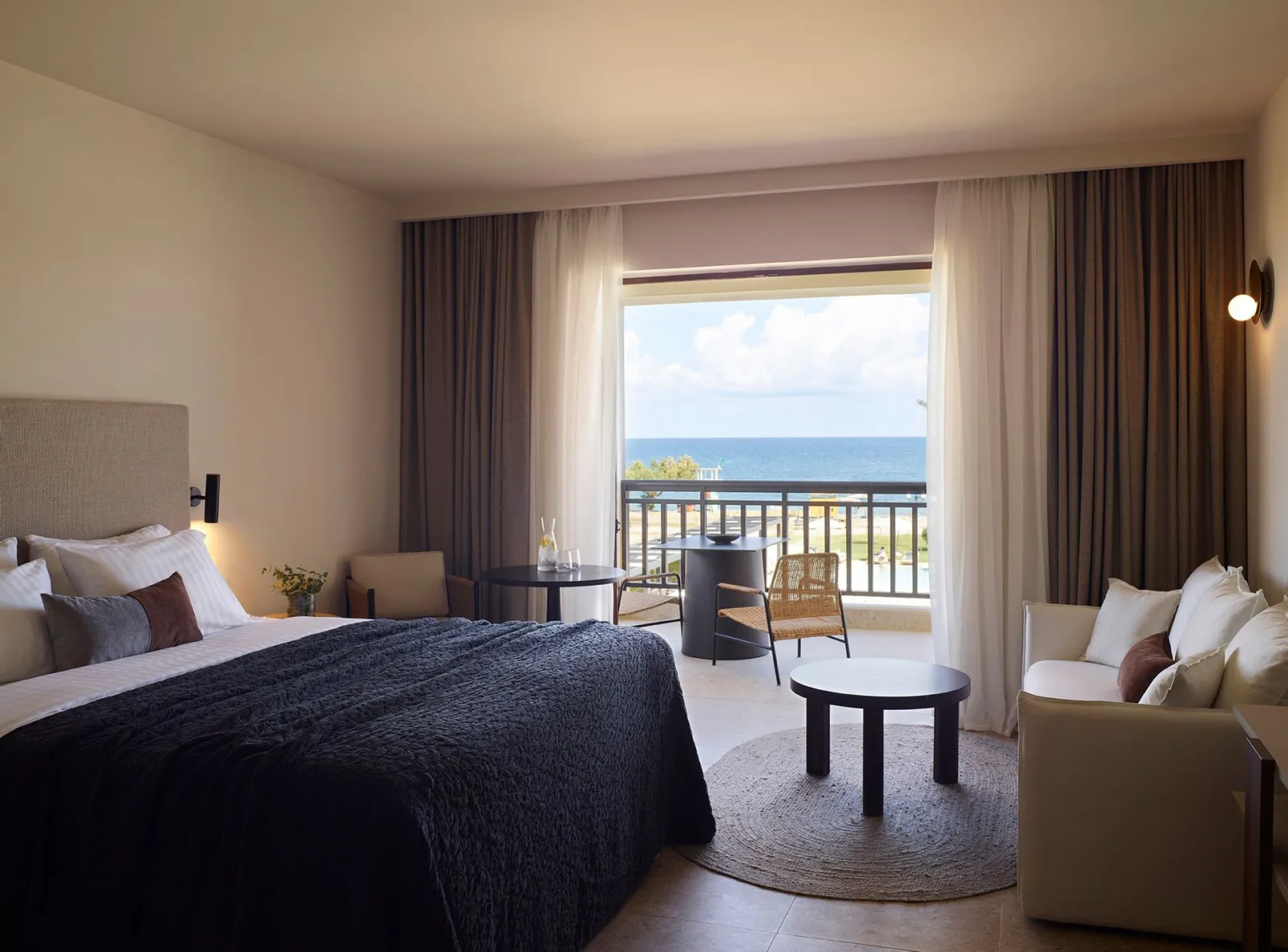 Superior Sea View