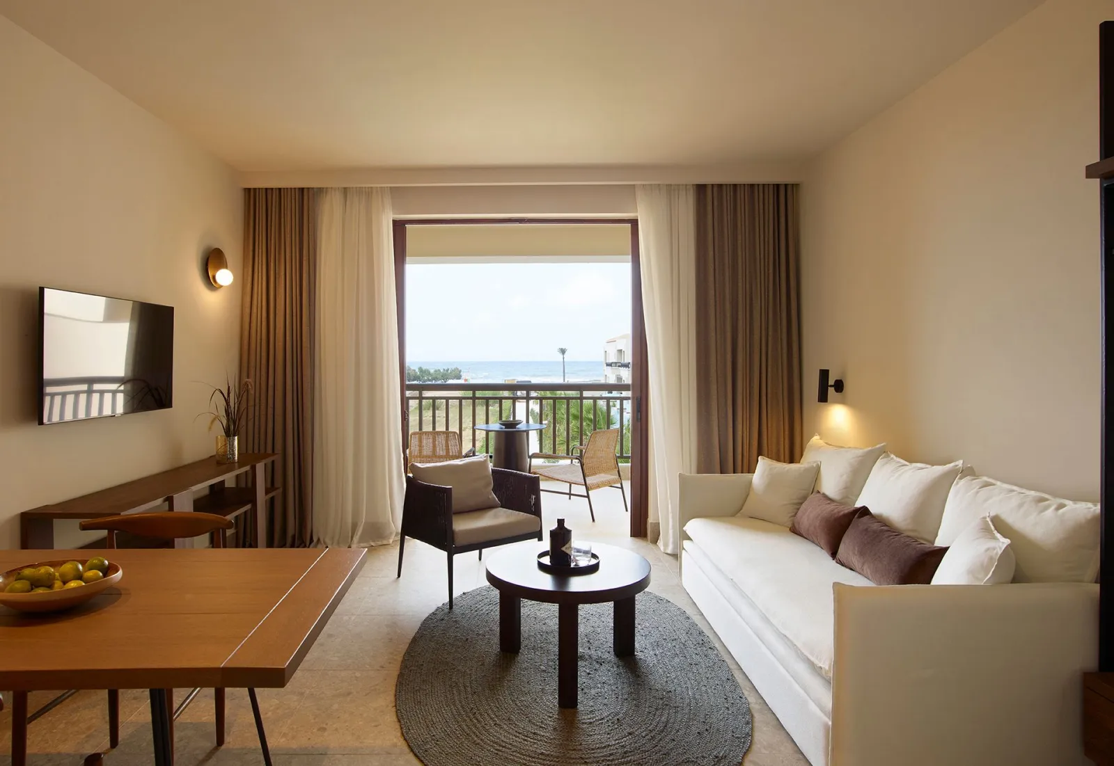 Deluxe Side Sea View