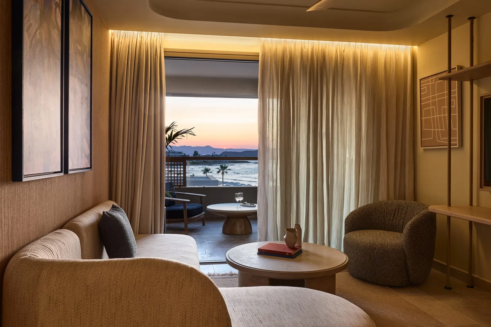 Signature Suite Sunset View