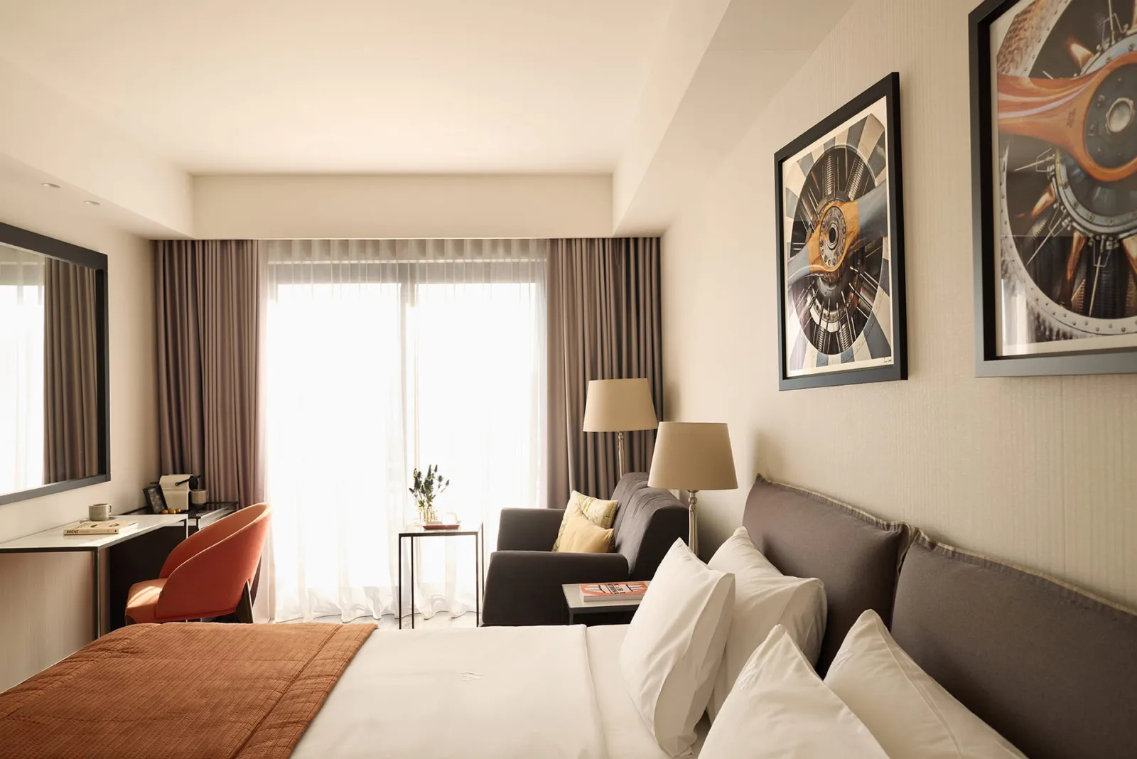 Acropolis Frame Triple Room