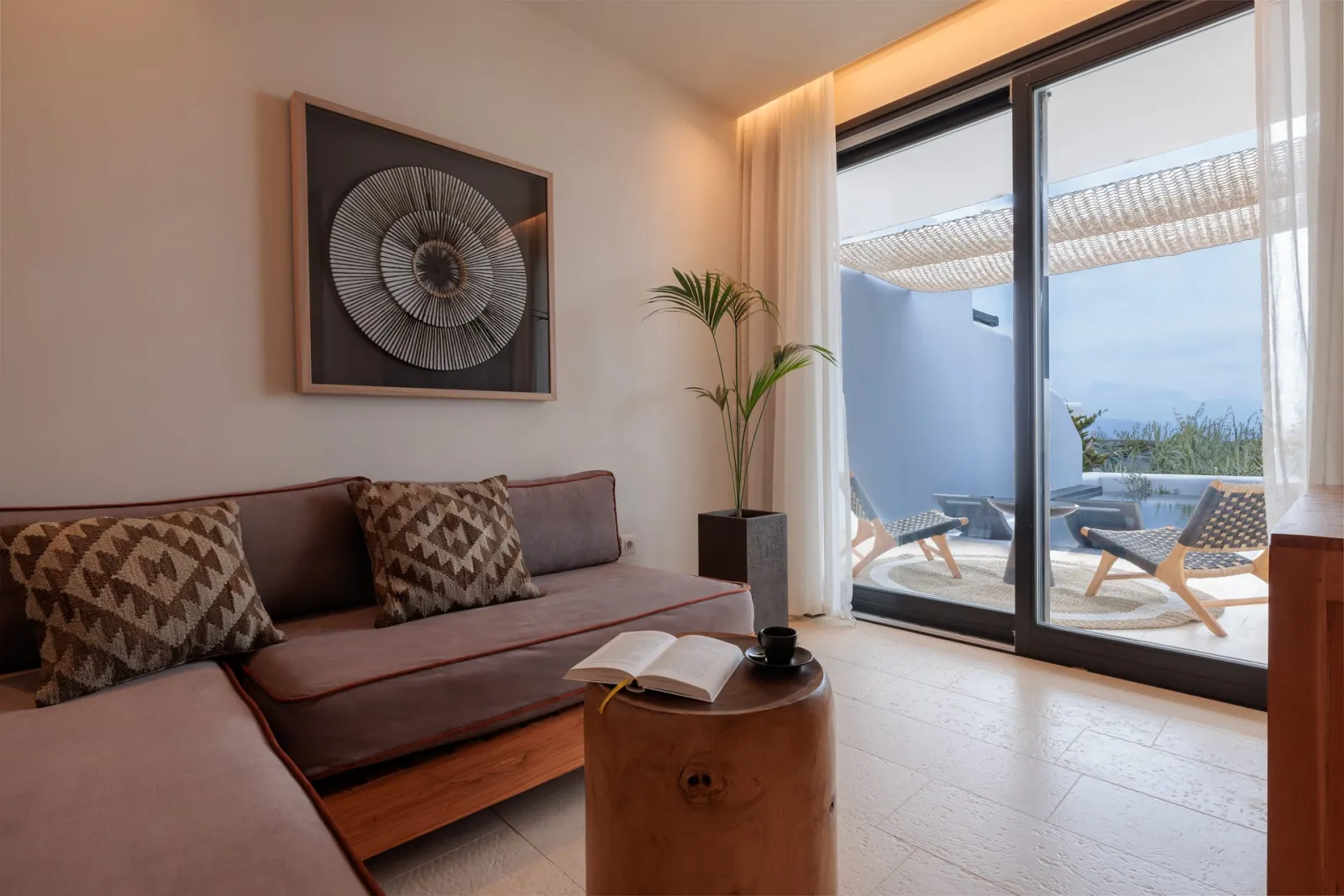 Asty Maisonette with Private Pool