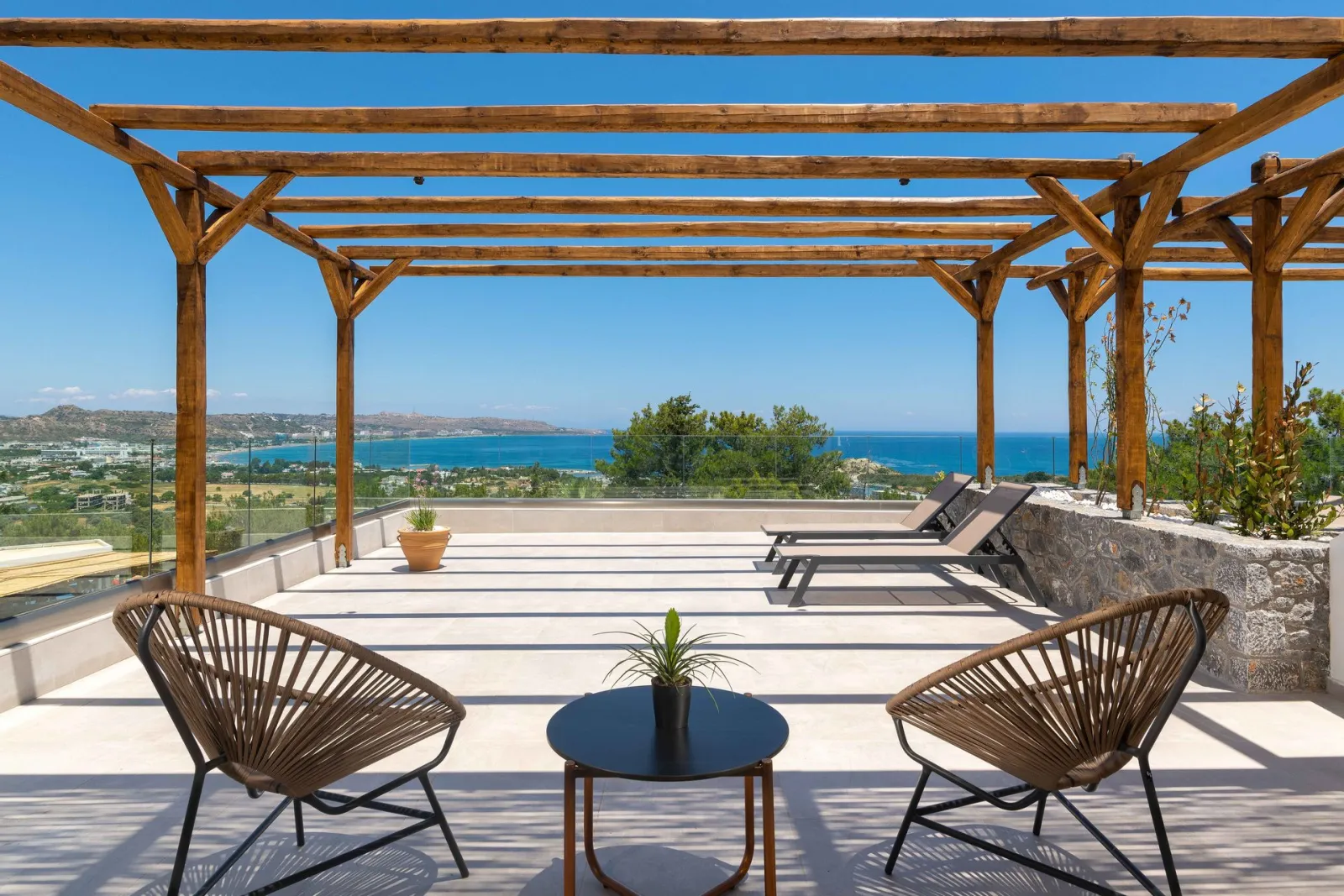 Sea View Suite