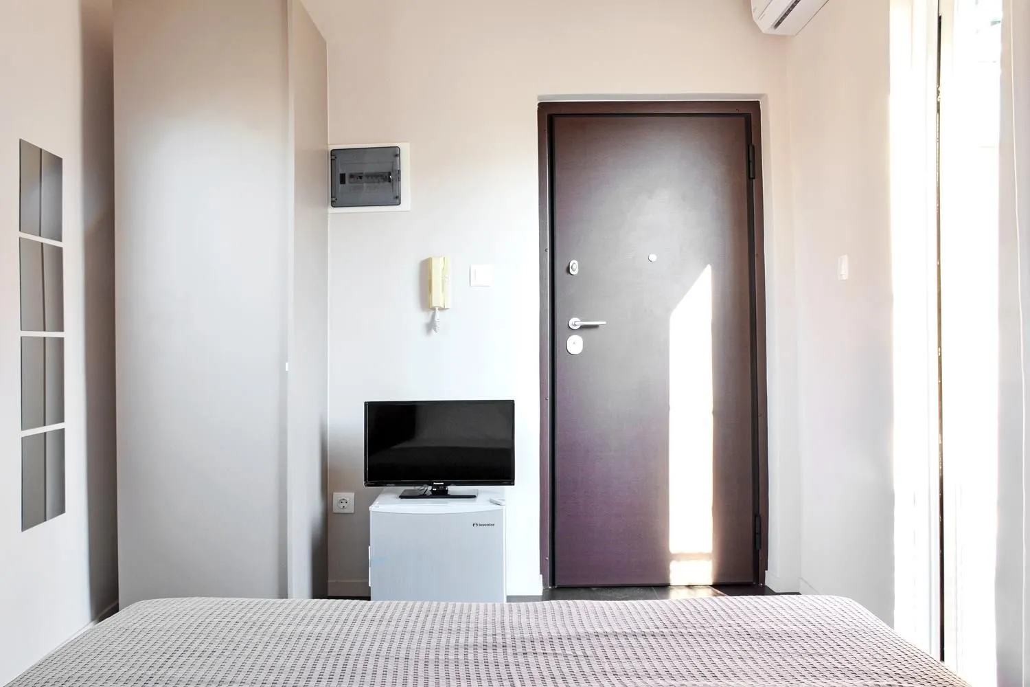 Cozy Double Room with private balcony