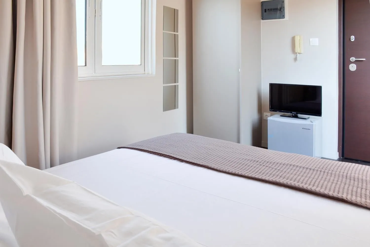 Cozy Double Room with private balcony
