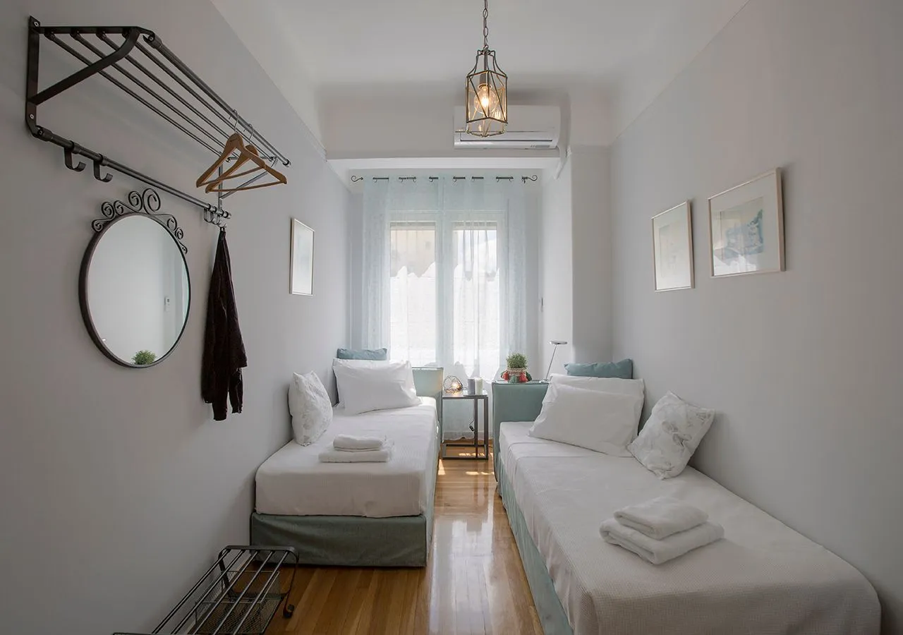 Attractive flat near the Acropolis museum – Siggrou 37 Athens