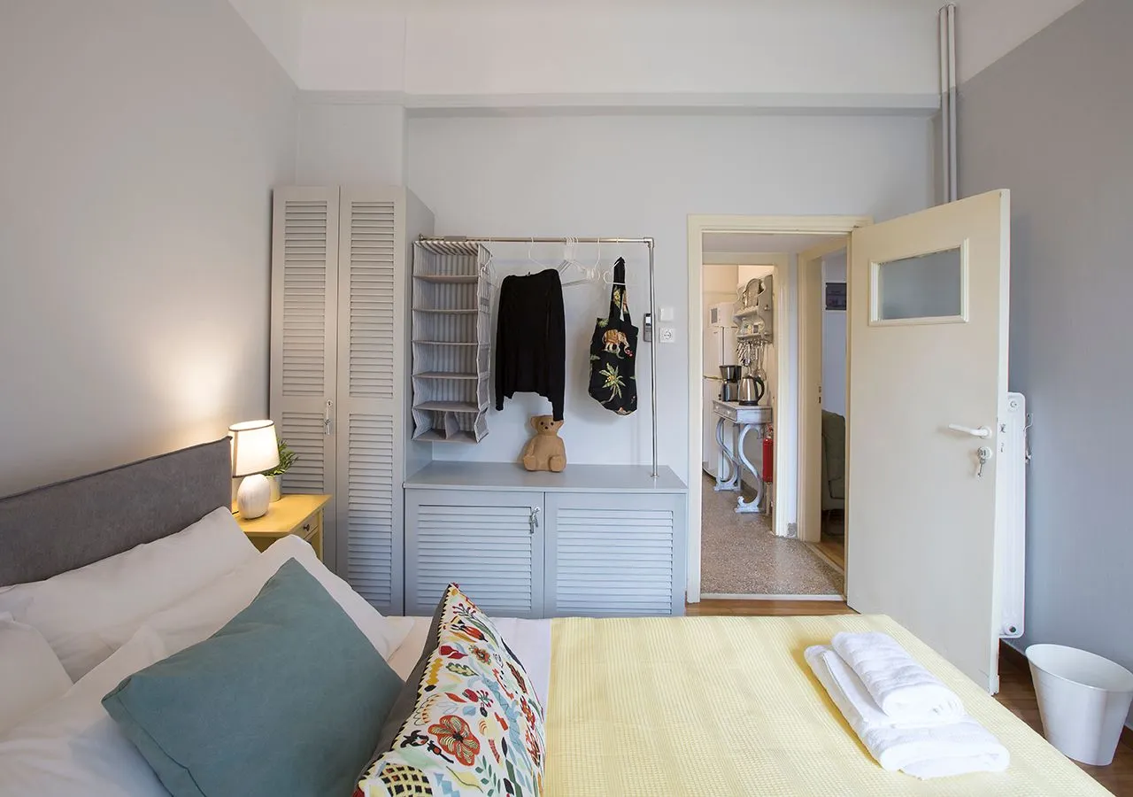 Attractive flat near the Acropolis museum – Siggrou 37 Athens
