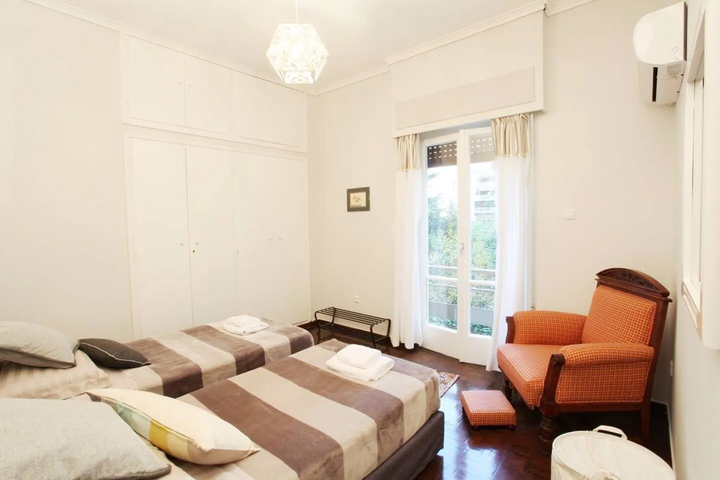 Stylish flat by the beach of Edem – Aiantos 13 (1st floor) Palio Faliro