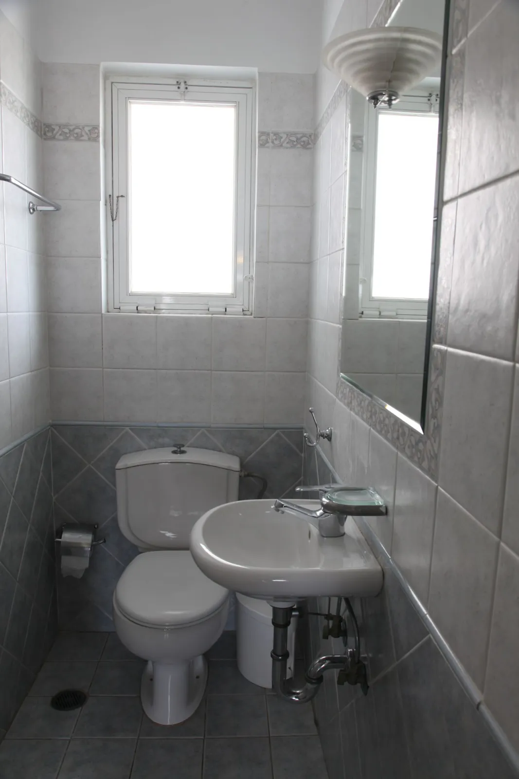 Unique flat with sea view – Aiantos 3 Palio Faliro