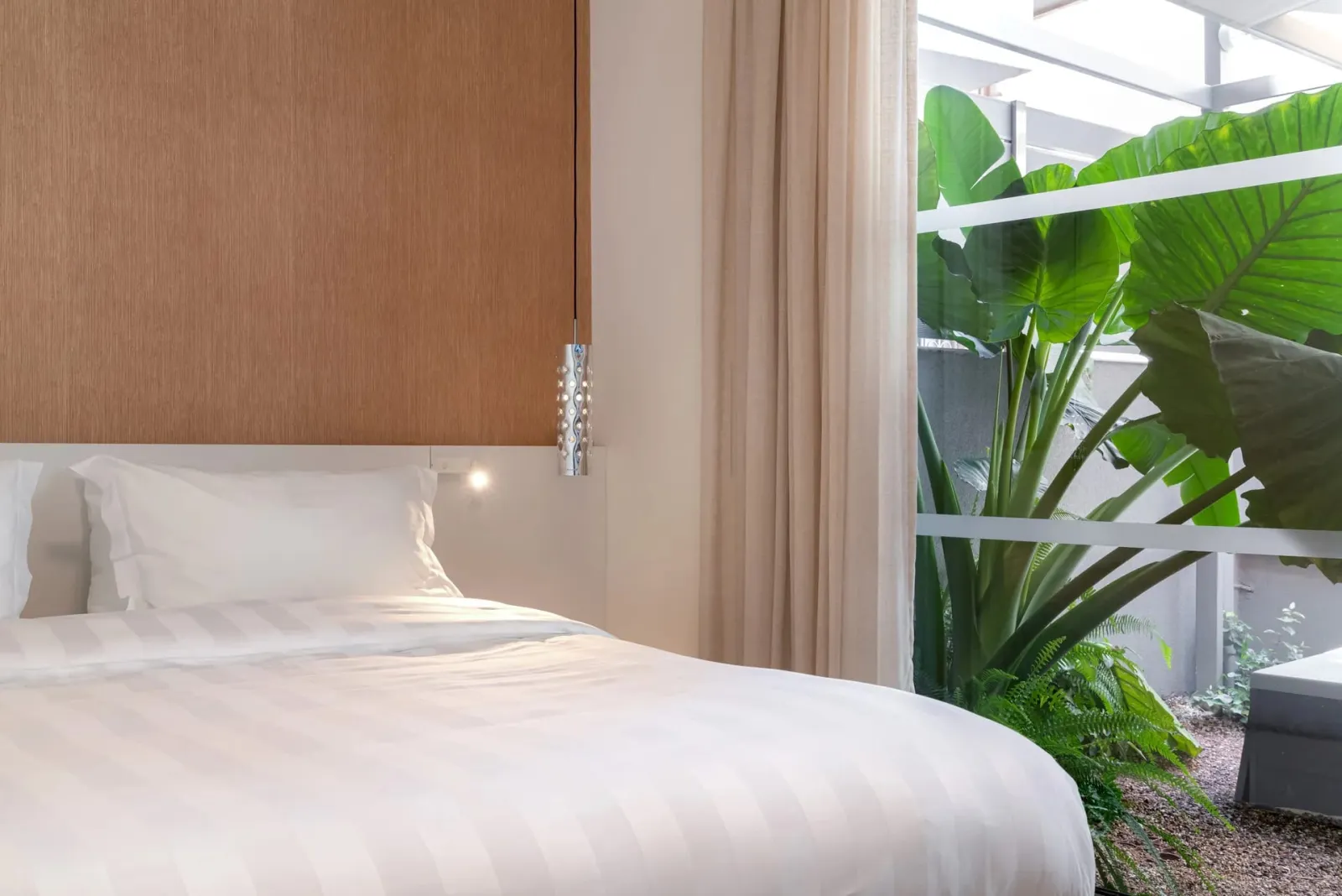 One Bedroom Superior Apartment with Private Garden