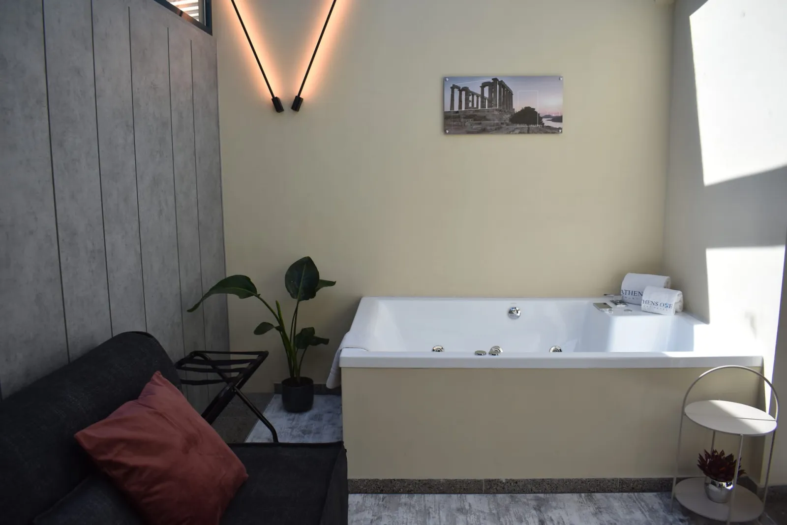 Loft Prestige Suite with Hot Tub