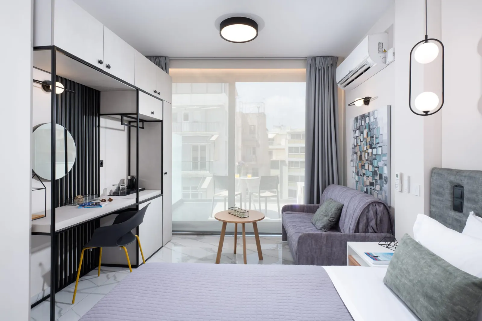 Superior Triple Room | Acropolis View [30 m²]