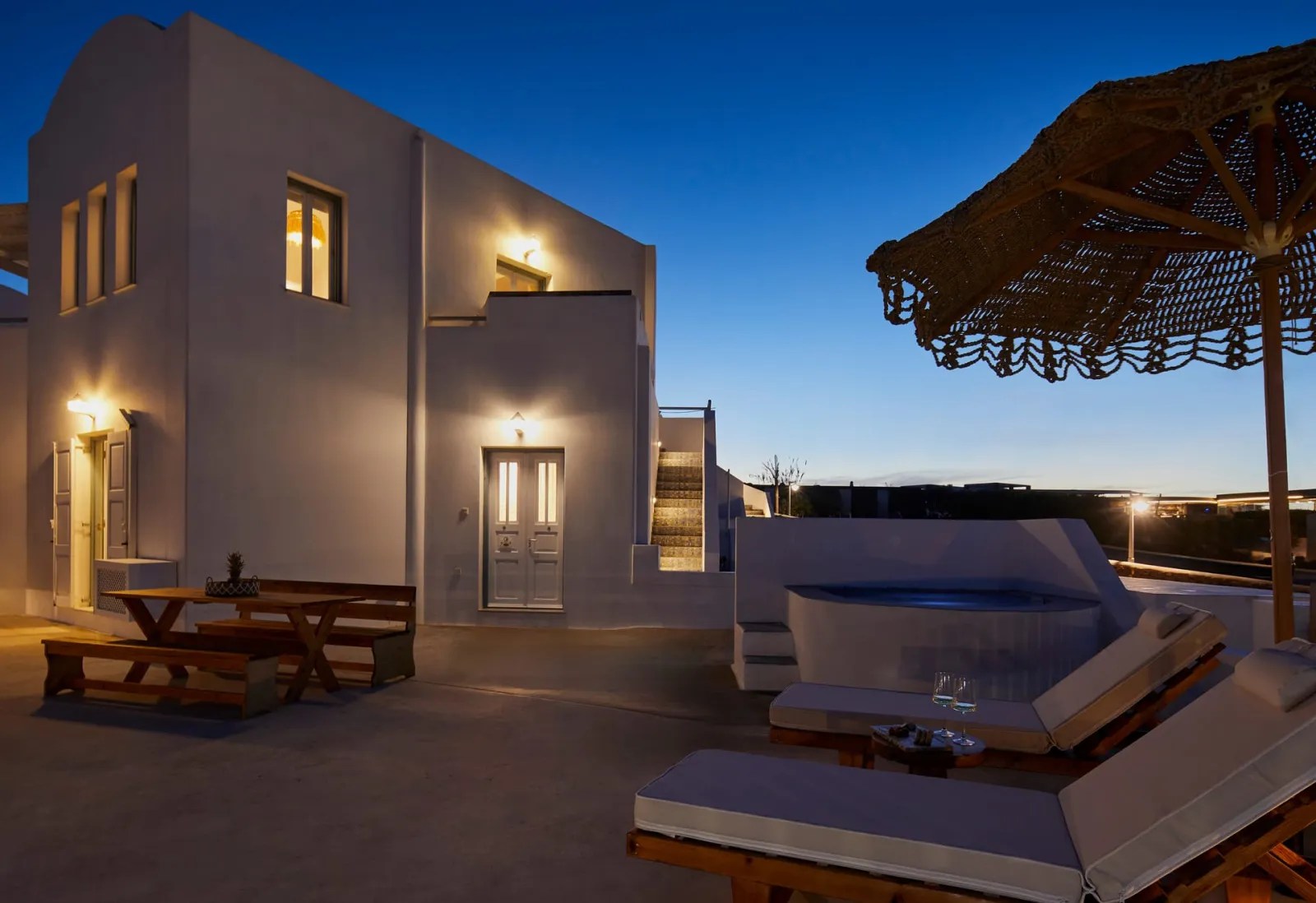 Family Suite Outdoor Heated Jacuzzi