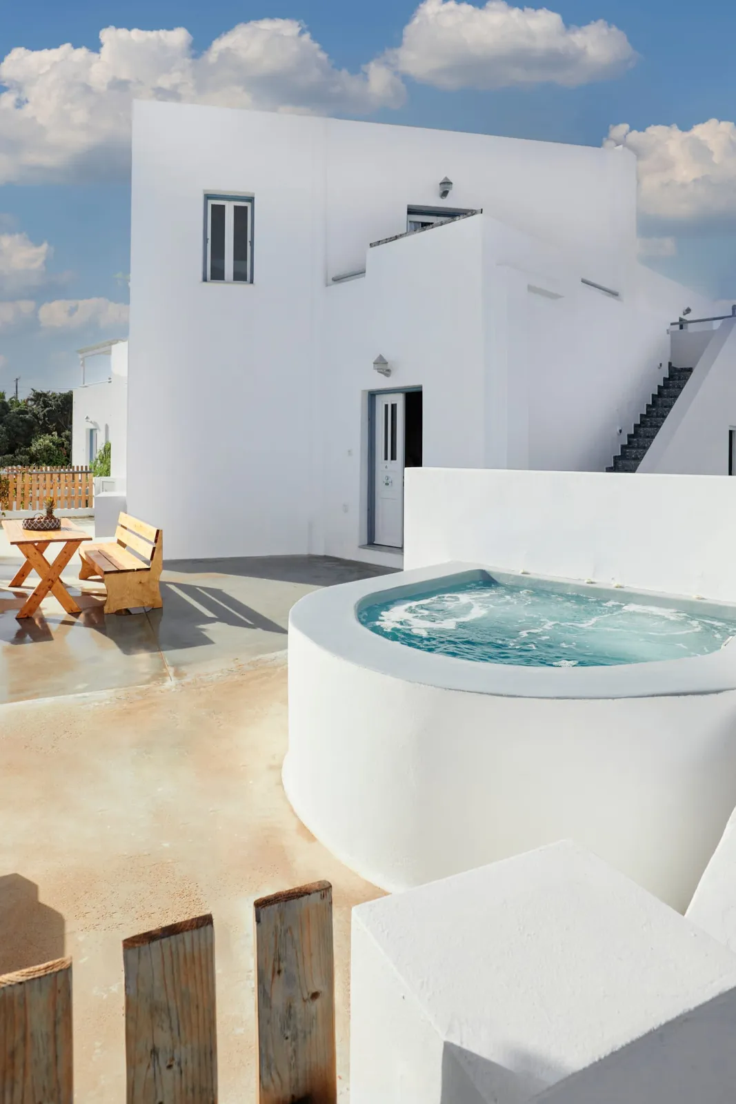 Family Suite Outdoor Heated Jacuzzi