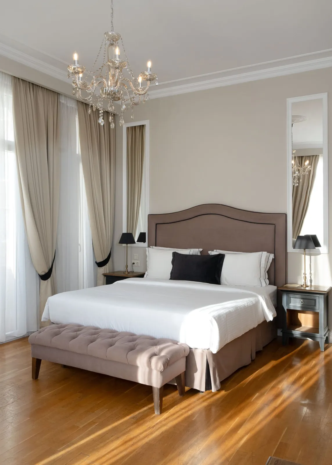 Corner Suite with balcony