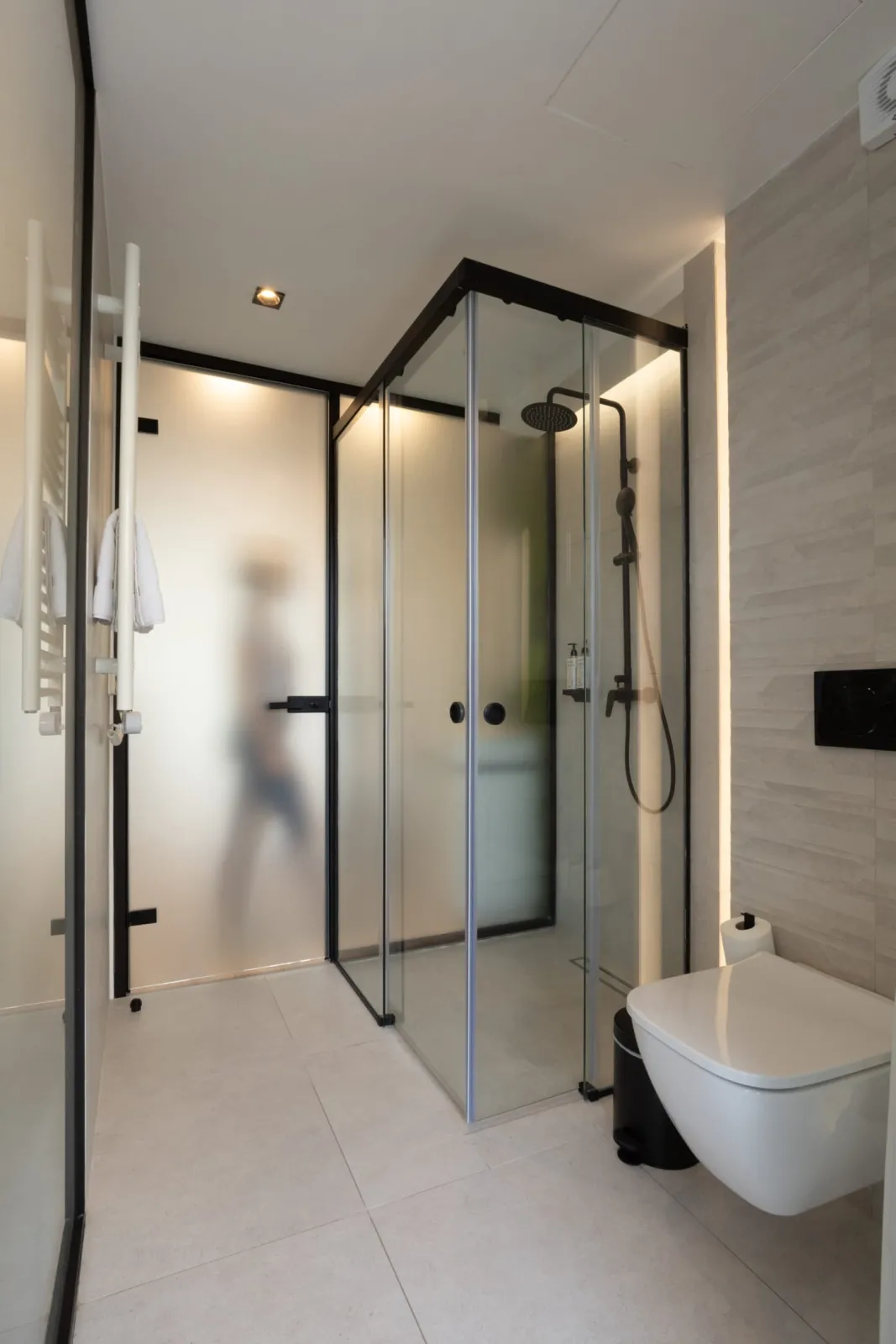 1 Bedroom Suite with Jacuzzi