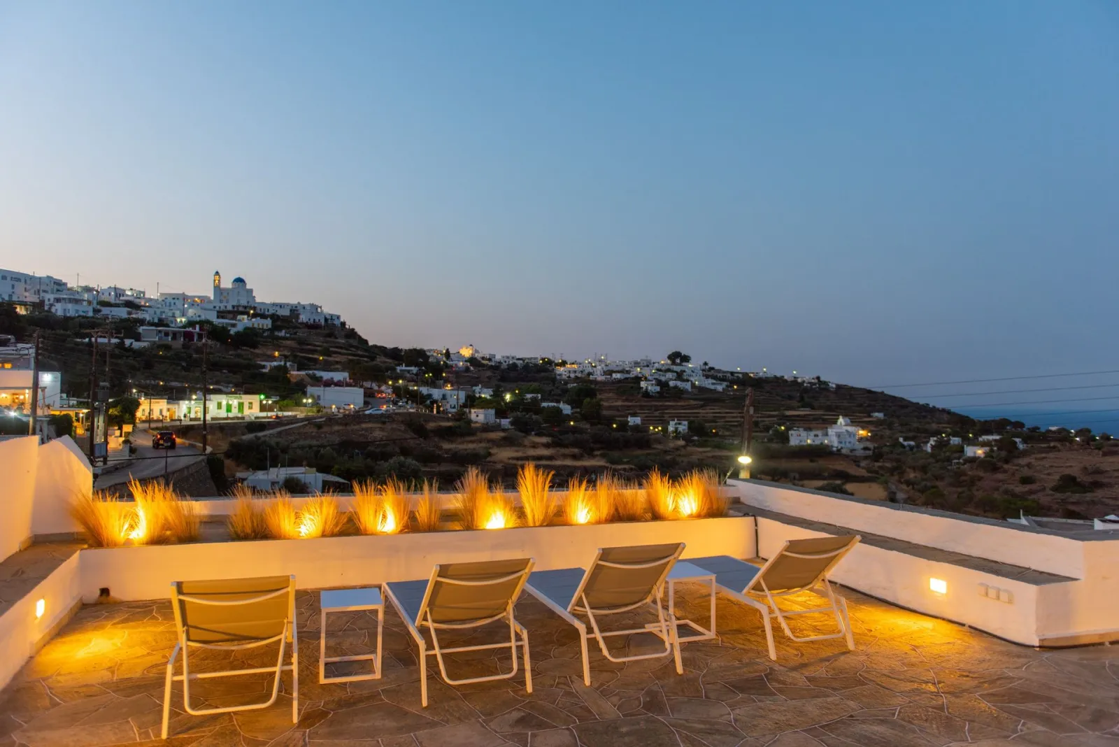 Nireas stone house in Apollonia – Different Town/Location from Niriedes Hotel