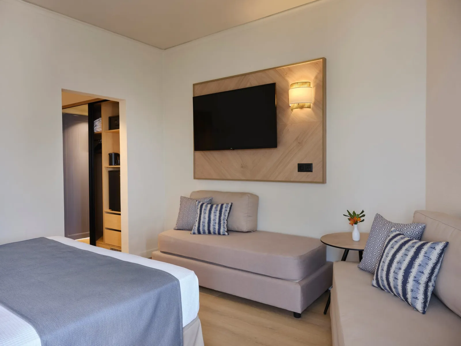 Double Room Inland View for 4