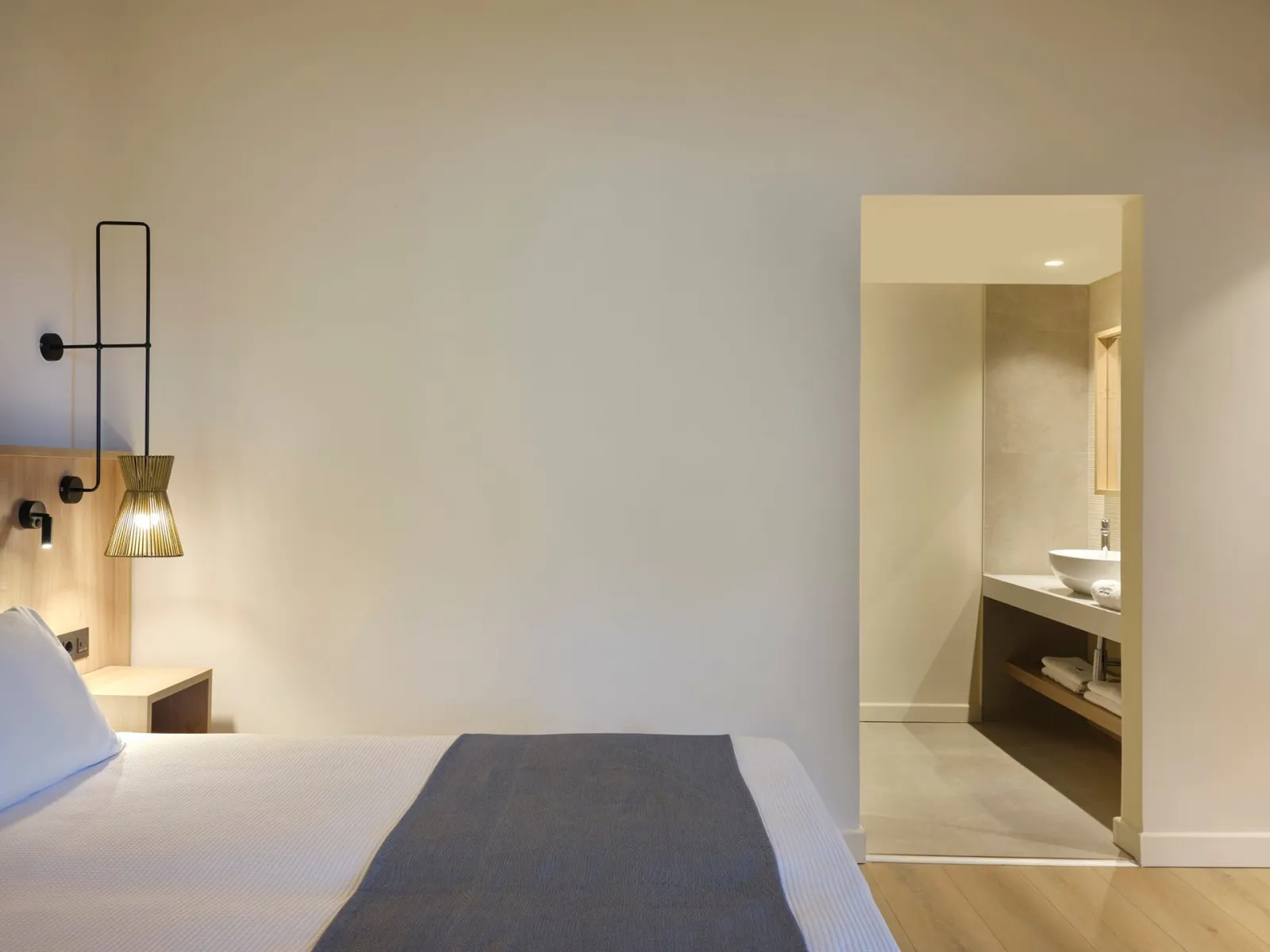 Family Suite Inland View (Open Plan)