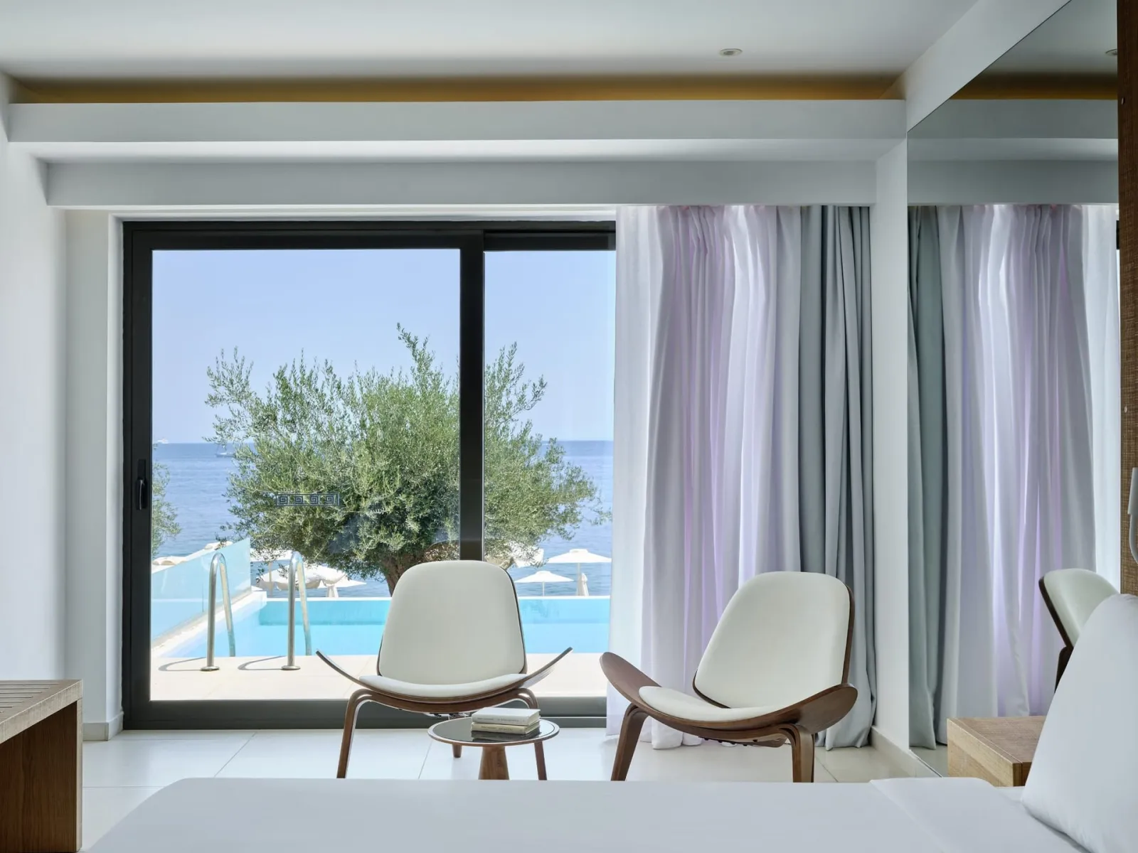 Junior Suite Private Pool Sea View