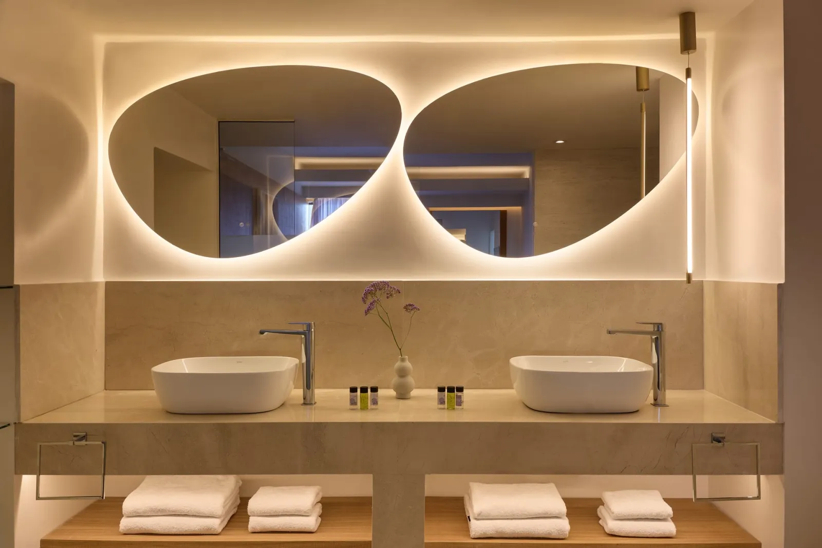 One Bedroom Suite Sea View