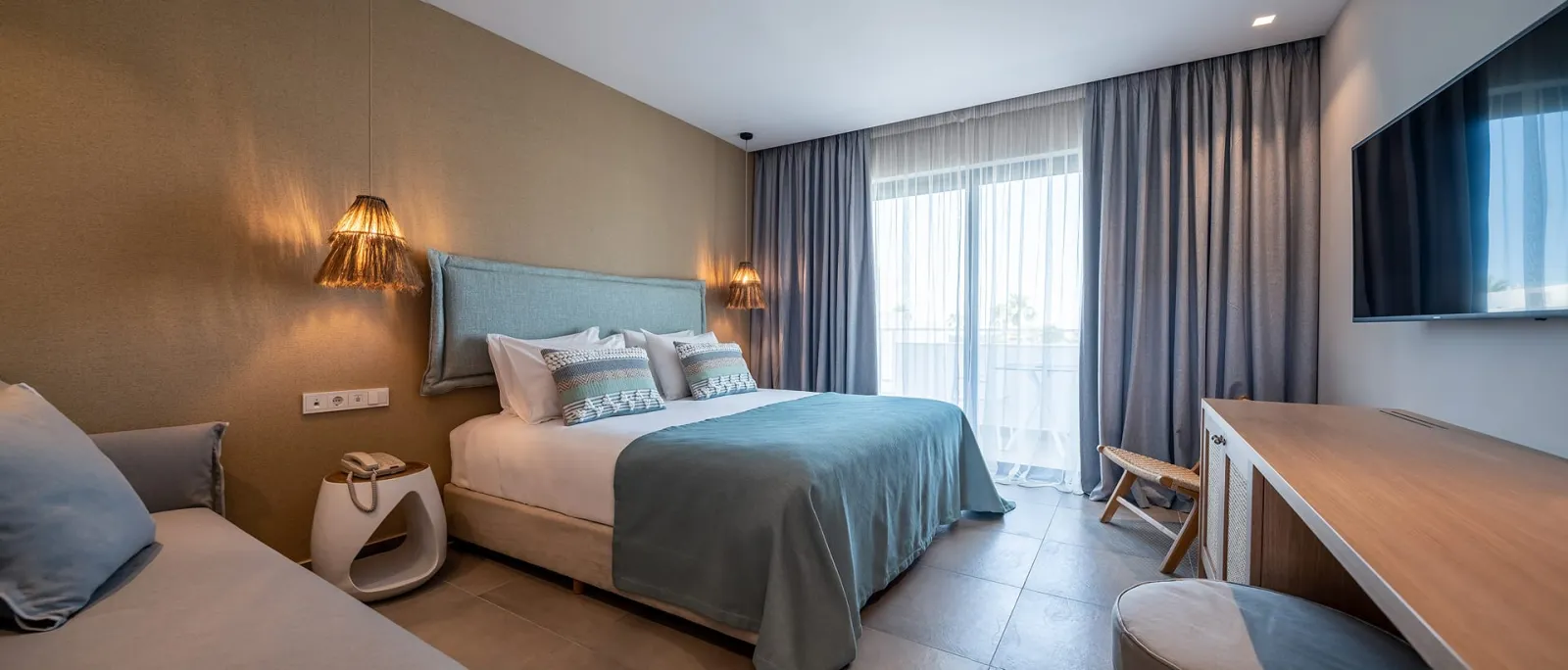 Premium Double Room Sea View | Resort Area